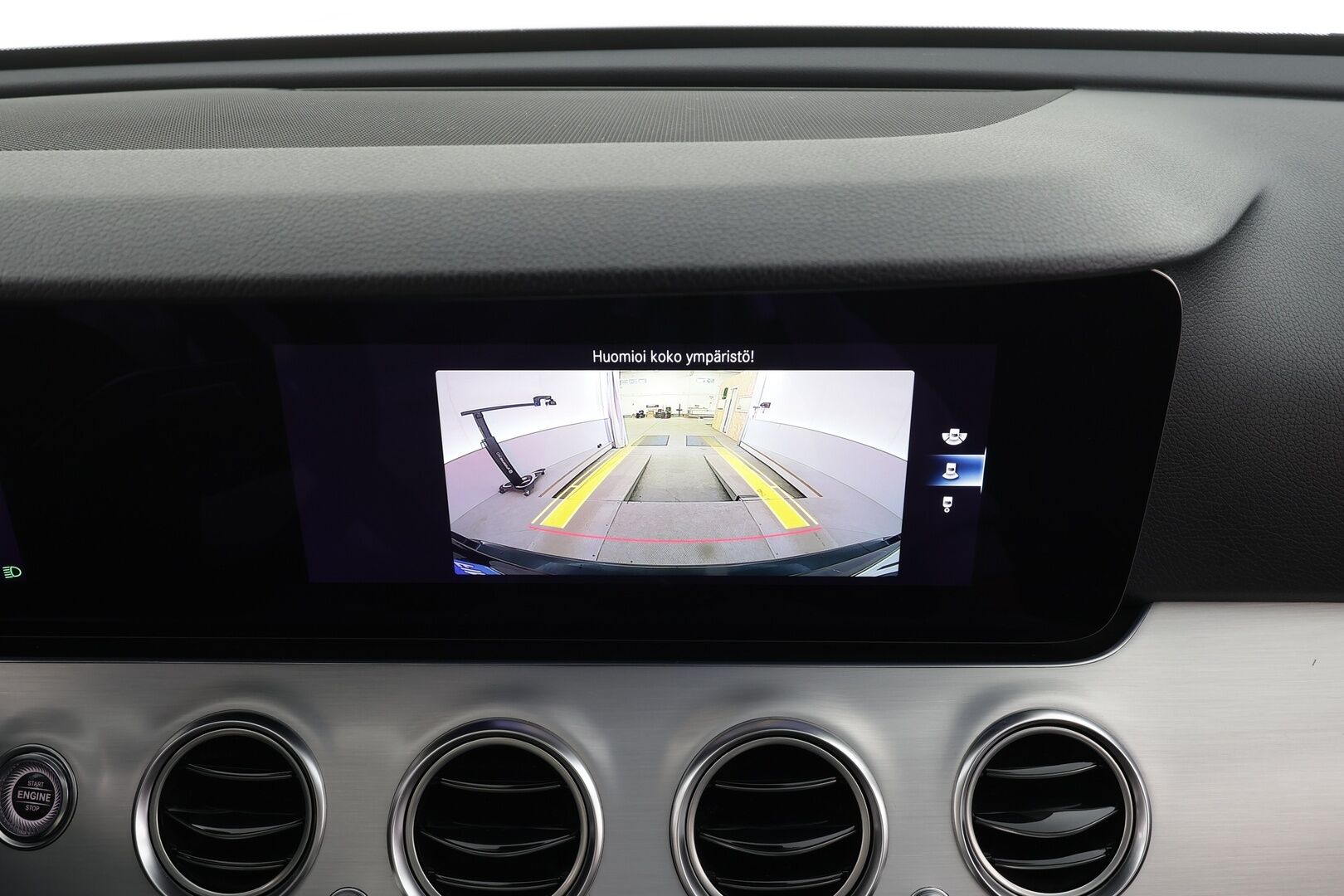 Mercedes-Benz E 2021 300 de 4MATIC T A Business Avantgarde EQ Power * Widescreen / Koukku / LED / P.Kamera / Navi / Vakkari * - 2x Latauskaapelit / Siistikuntoinen  