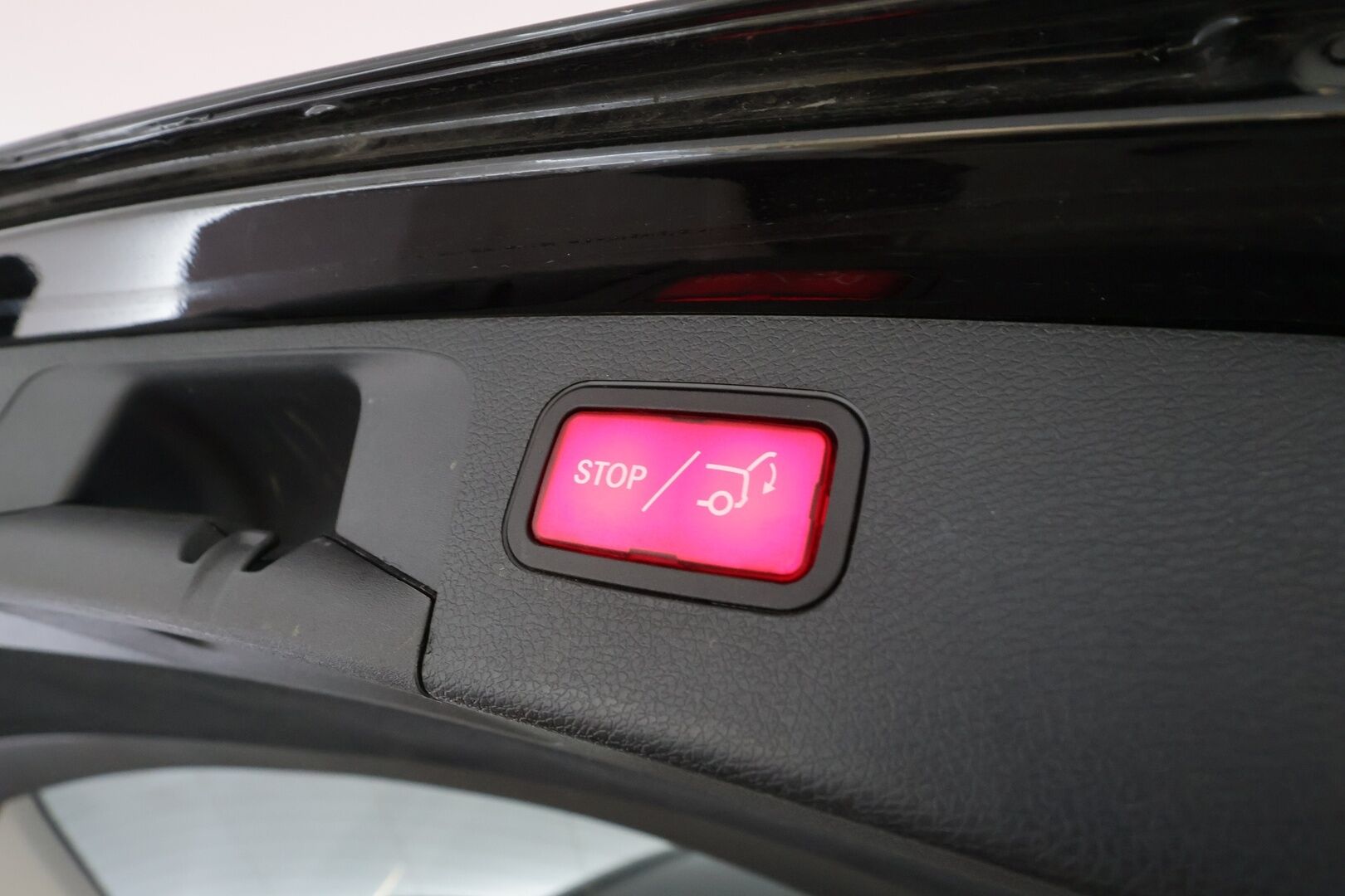 Mercedes-Benz E 2021 300 de 4MATIC T A Business Avantgarde EQ Power * Widescreen / Koukku / LED / P.Kamera / Navi / Vakkari * - 2x Latauskaapelit / Siistikuntoinen - HULLUT AVAJAISHULINAT KORKOTARJOUS 3,29 %