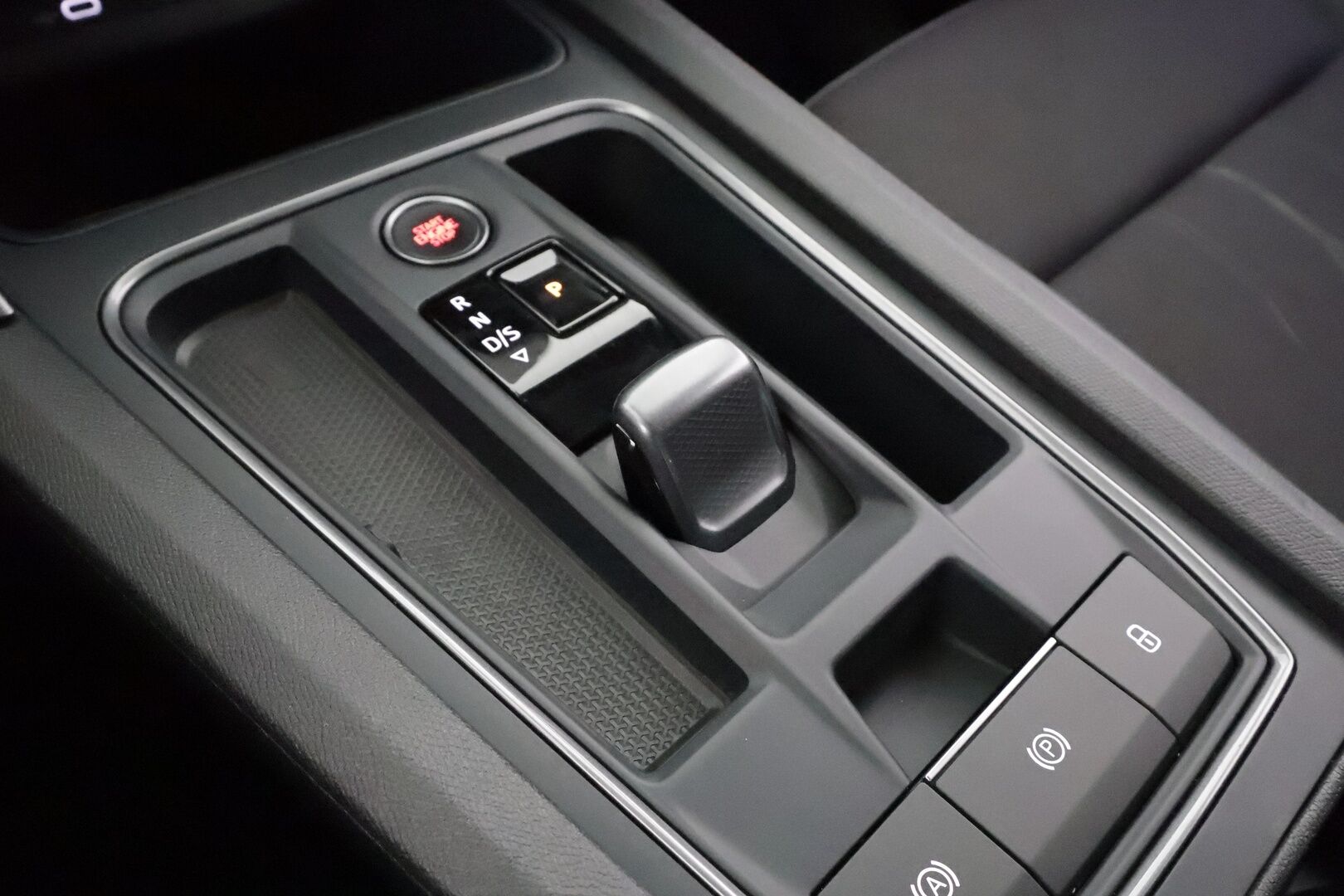 Cupra Formentor 2022 1.4 PHEV 150 kW e-HYBRID DSG * ACC / LED / P.tutkat / Kaistavahti / Digimittaristo / Keyless * - Akkutestattu, siistikuntoinen ja hyvin huollettu Cupra kaksilla renkailla ja Cupran 18'' alumiinivanteilla!