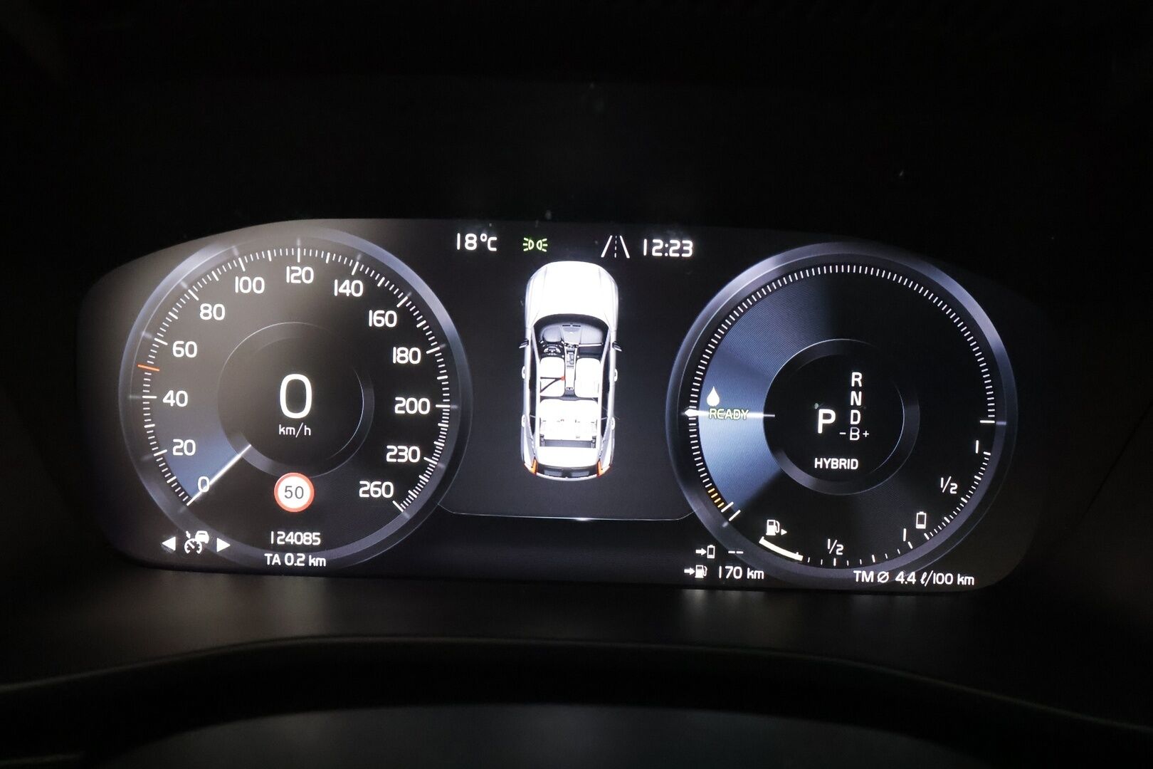 Volvo XC40 2021 T5 TwE Business R-Design aut - | ACC | Koukku | Webasto | Harman/Kardon | Panorama | 360° | Sporttinahat sähköllä | Muistipenkki | Full-LED |  BLIS | Pilot Assist | Merkkihuollot | 2x volvo alut |