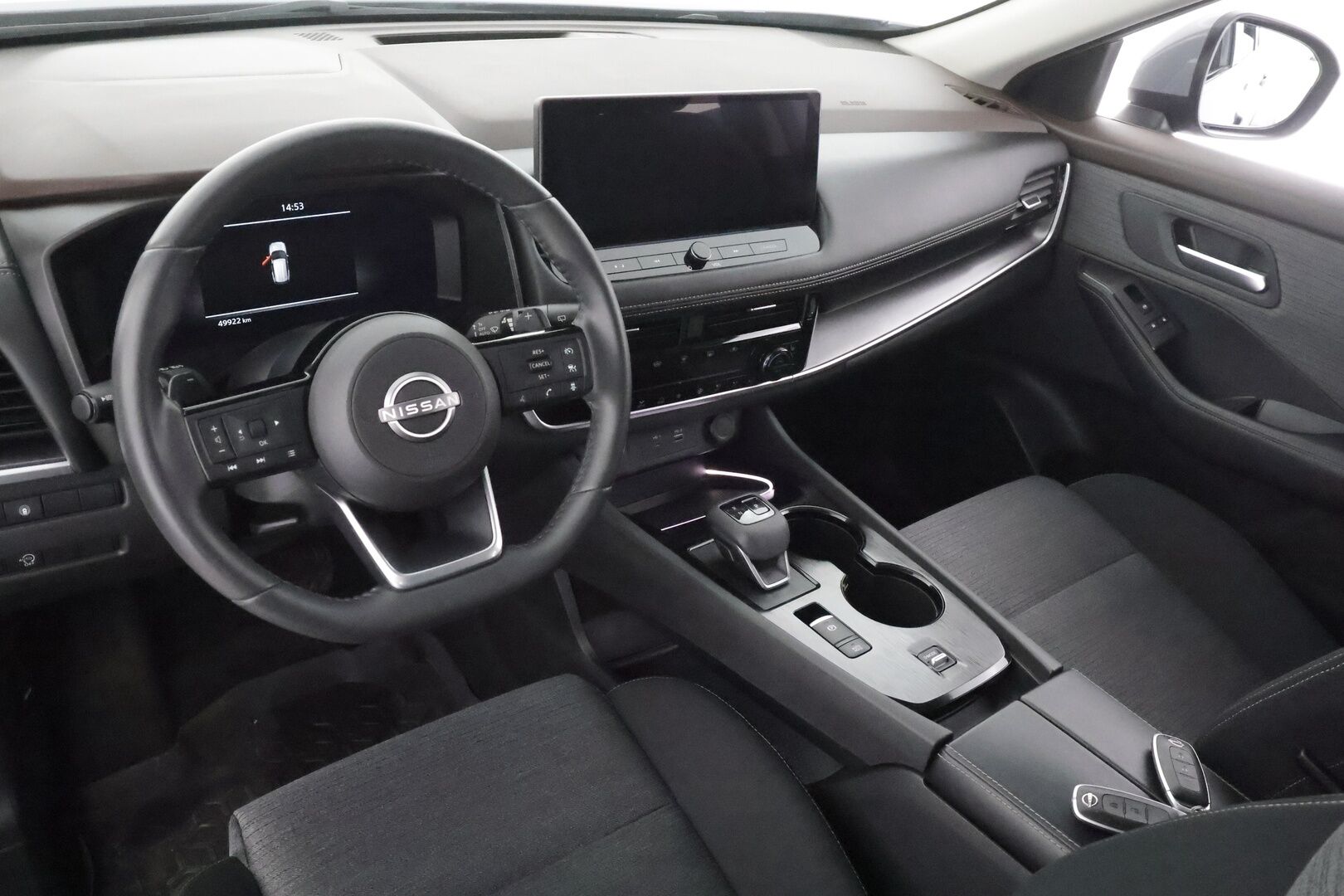 Nissan X-Trail 2024 MHEV 2WD N-CONNECTA 7ST * ACC / LED / 360 / Kaistavahti / Navi / Katveavustin / Keyless * - 1-om Suomi-auto / 7-paikkainen / Kahdet renkaat aluvanteilla / Merkkihuollot