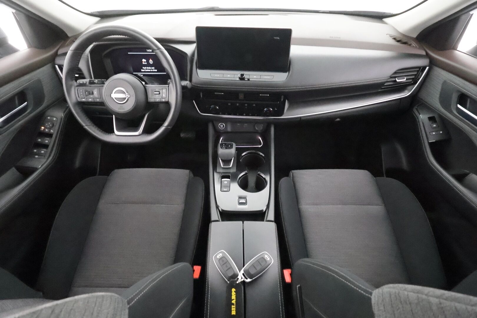 Nissan X-Trail 2024 MHEV 2WD N-CONNECTA 7ST * ACC / LED / 360 / Kaistavahti / Navi / Katveavustin / Keyless * - 1-om Suomi-auto / Kahdet renkaat aluvanteilla / Merkkihuollot