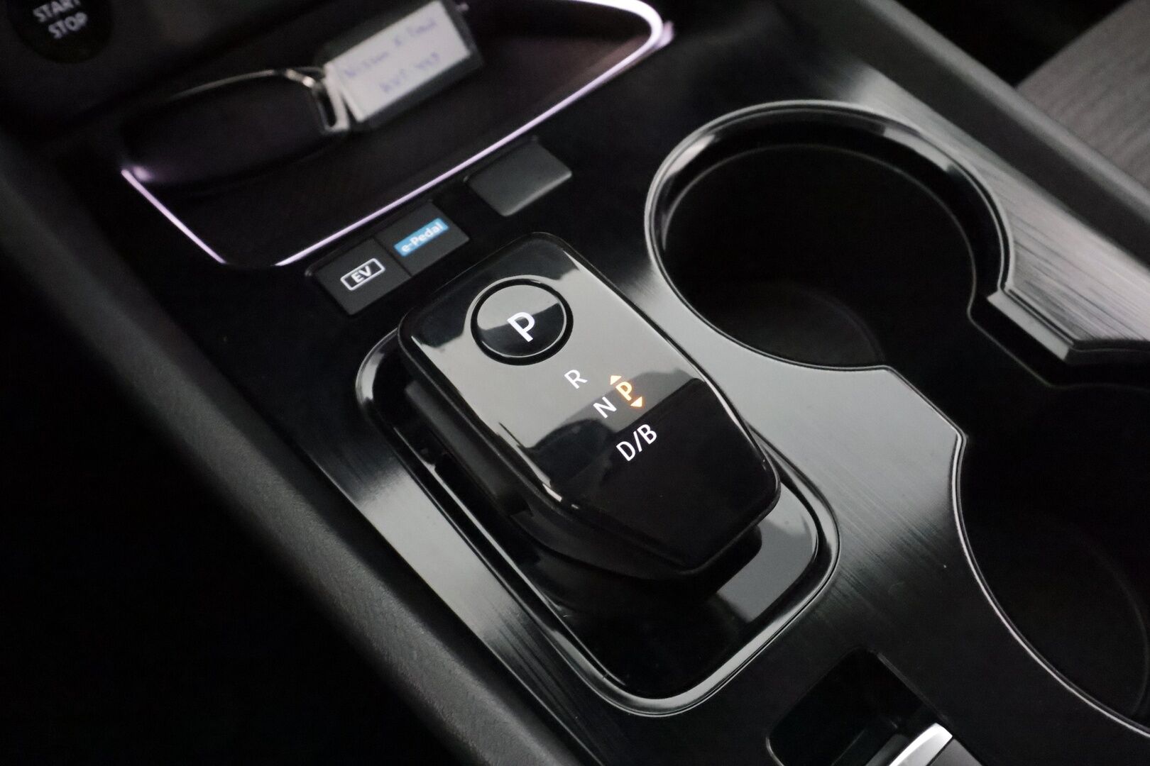 Nissan X-Trail 2024 E-POWER 2WD N-CONNECTA 5S * ACC / 360° / Kaistavahti / Digimittari / LED / Navi / Ratinlämmitin / Keyless * - 1.Om Suomi-auto / Kahdet renkaat aluvanteilla / Merkkihuollettu
