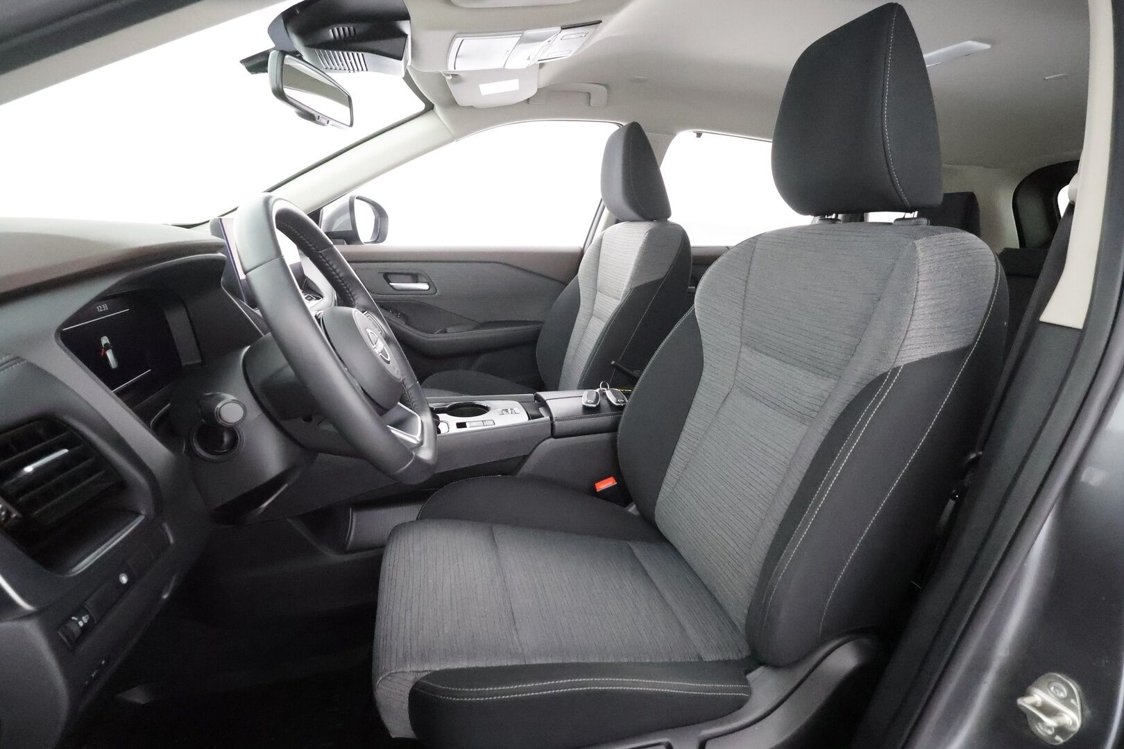 Nissan X-Trail 2024 E-POWER 2WD N-CONNECTA 5ST * ACC / LED / 360 / Kaistavahti / Navi / Katveavustin / Keyless * - 1-om Suomi-auto / Kahdet renkaat aluvanteilla / Merkkihuollot