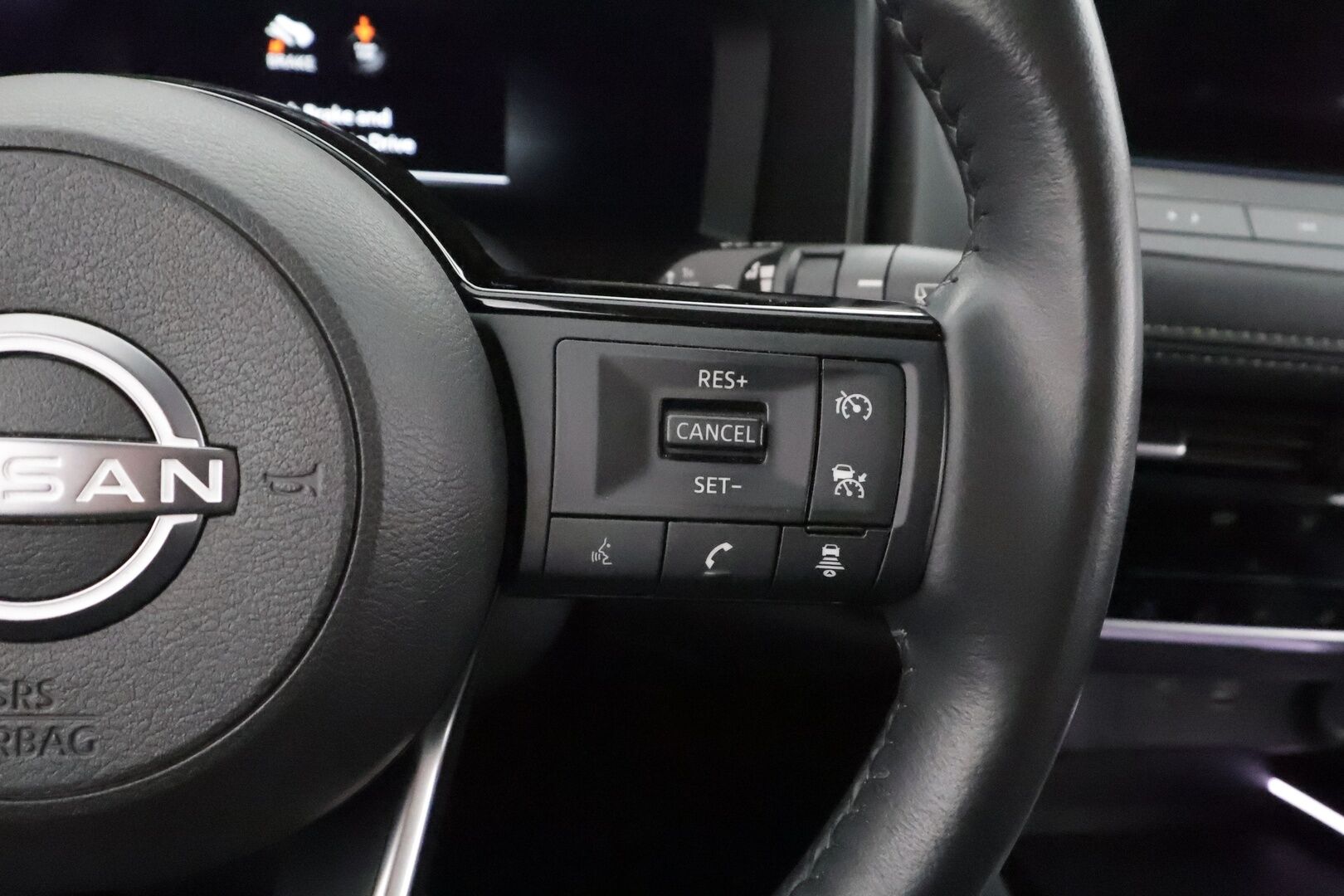 Nissan X-Trail 2024 E-POWER 2WD N-CONNECTA 5ST * ACC / LED / 360 / Kaistavahti / Navi / Katveavustin / Keyless * - 1-om Suomi-auto / Kahdet renkaat aluvanteilla / Merkkihuollot