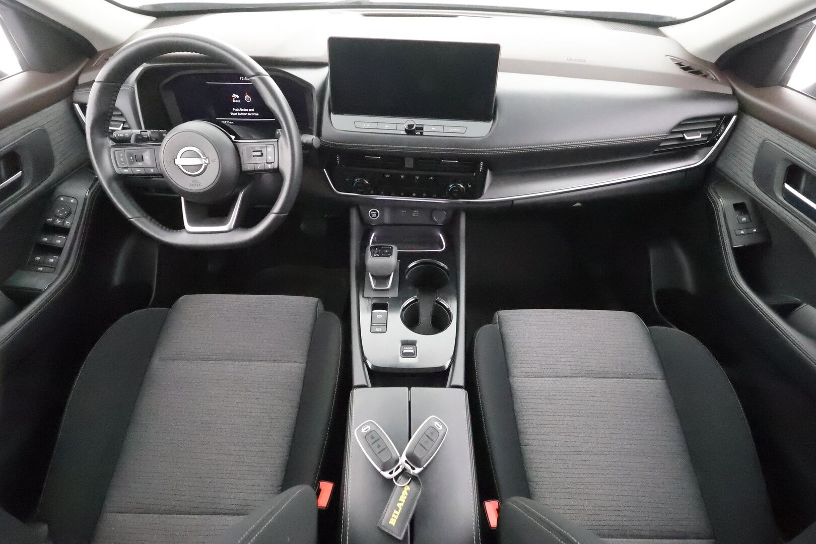 Nissan X-Trail 2024 MHEV 2WD N-Connecta 5ST - ACC | LED | 360 | Kaistavahti | Navi | Katveavustin | Keyless1-om Suomi-auto | Kahdet renkaat aluvanteilla | Merkkihuollot