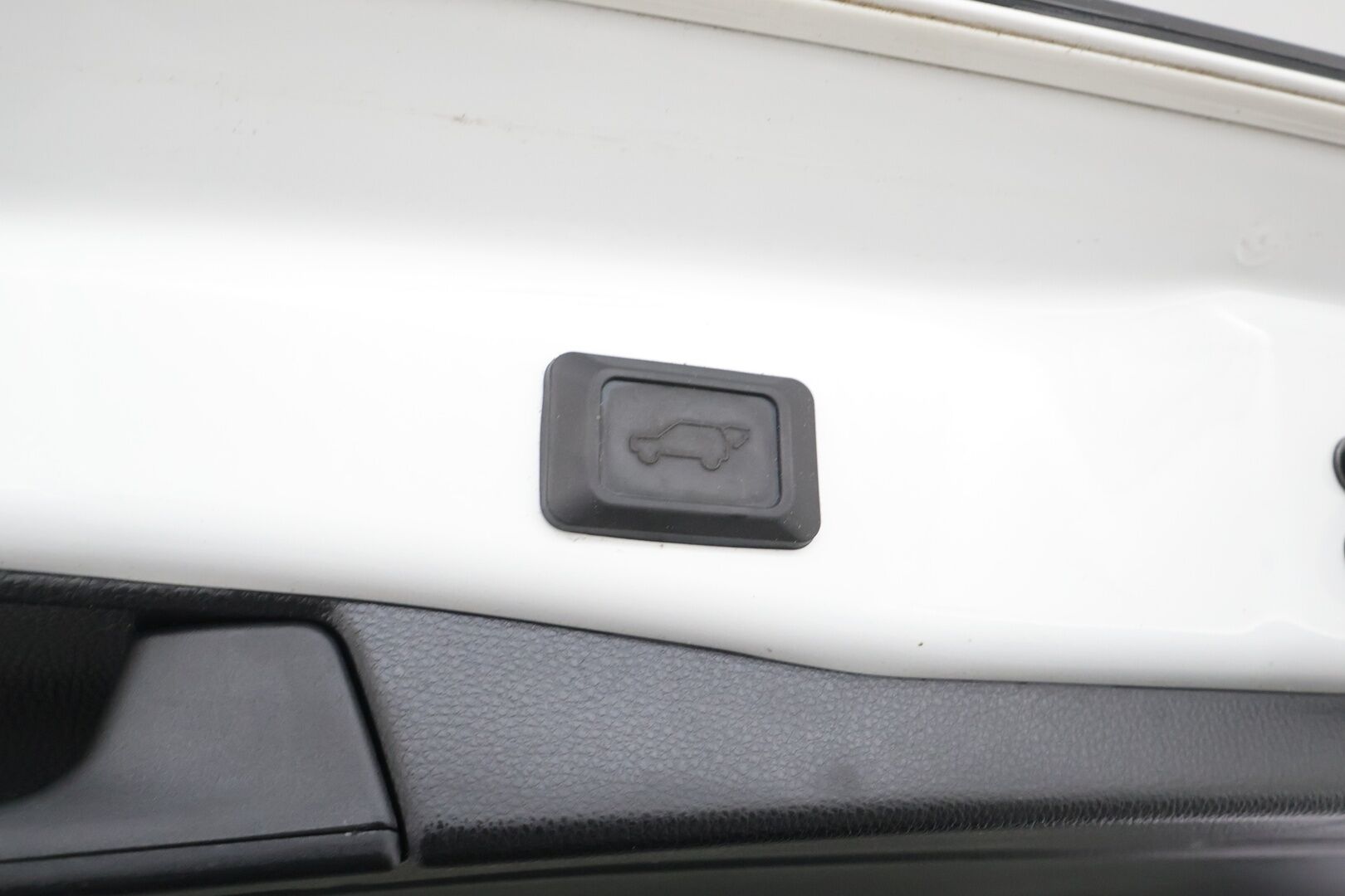 Toyota RAV4 Plug-in 2021 Hybrid 2,5 AWD-i Style - ACC | Koukku | Puolinahat | LED | Kaistavahti | Sähköpenkki | Ratinlämmitin | Keyless | P.Kamera 