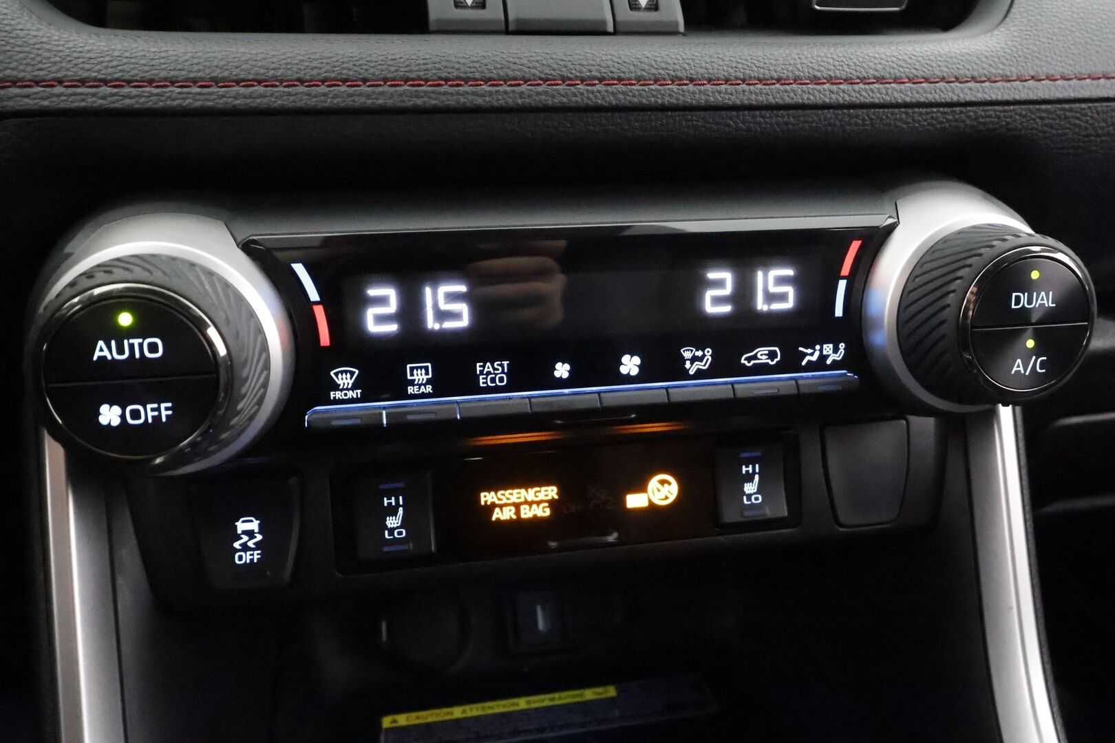 Toyota RAV4 Plug-in 2021 Hybrid 2,5 AWD-i Style - ACC | Koukku | Puolinahat | LED | Kaistavahti | Sähköpenkki | Ratinlämmitin | Keyless | P.Kamera 