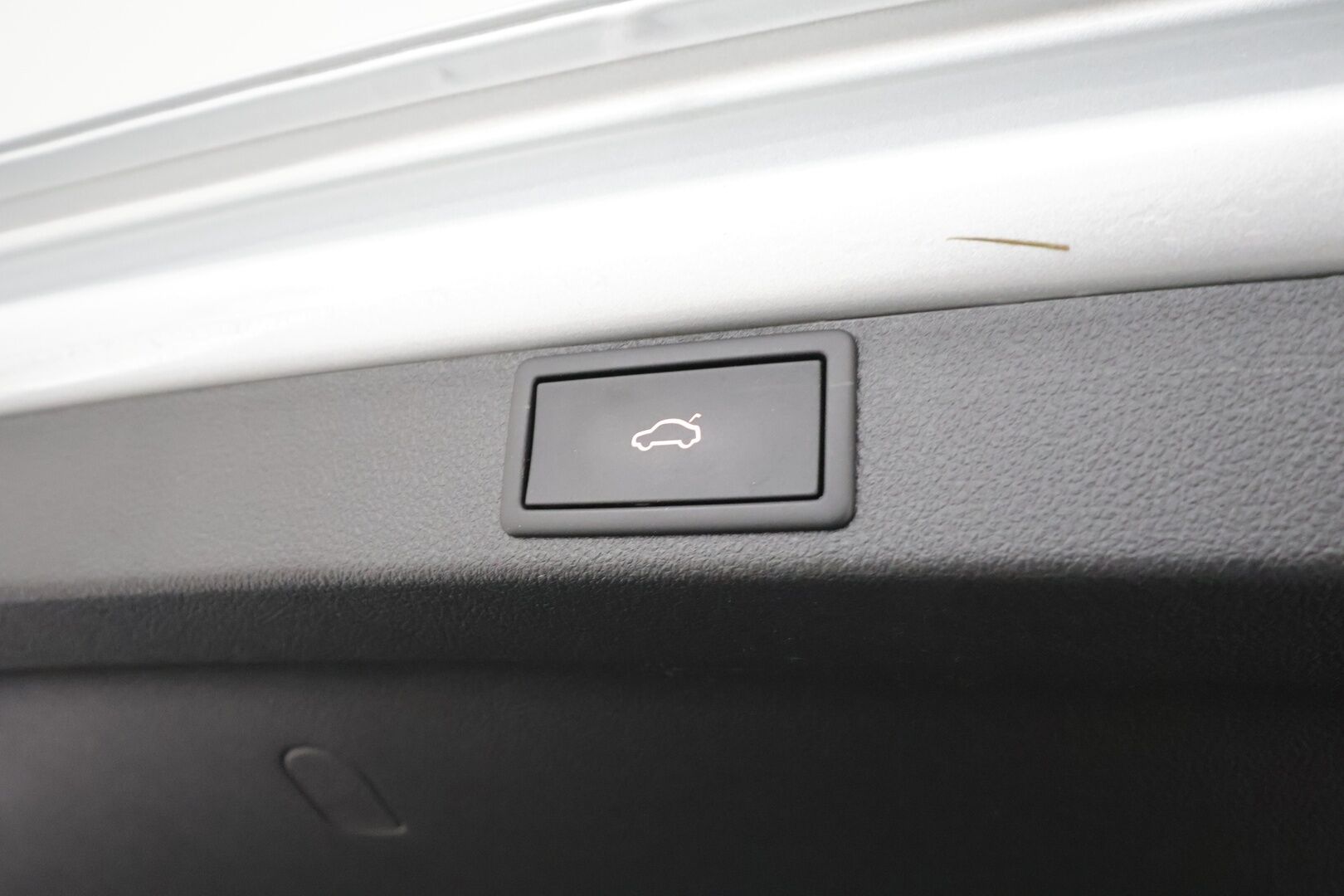 Skoda Octavia 2023 Combi 1.4 TSI PHEV Style iV DSG Autom. - | ACC | Webasto | Koukku | Puolinahat | Matrix | Keyless | Lane Assist | P.kamera | Lämm. ratti | Ambient Light | Apple & Android | 2x renkaat aluin | 