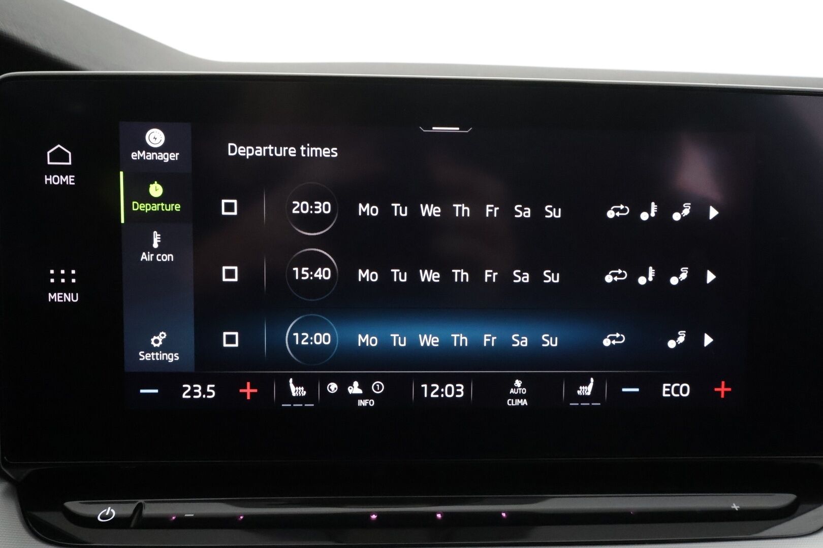 Skoda Octavia 2023 Combi 1.4 TSI PHEV Style iV DSG Autom. - | ACC | Webasto | Koukku | Puolinahat | Matrix | Keyless | Lane Assist | P.kamera | Lämm. ratti | Ambient Light | Apple & Android | 2x renkaat aluin | 