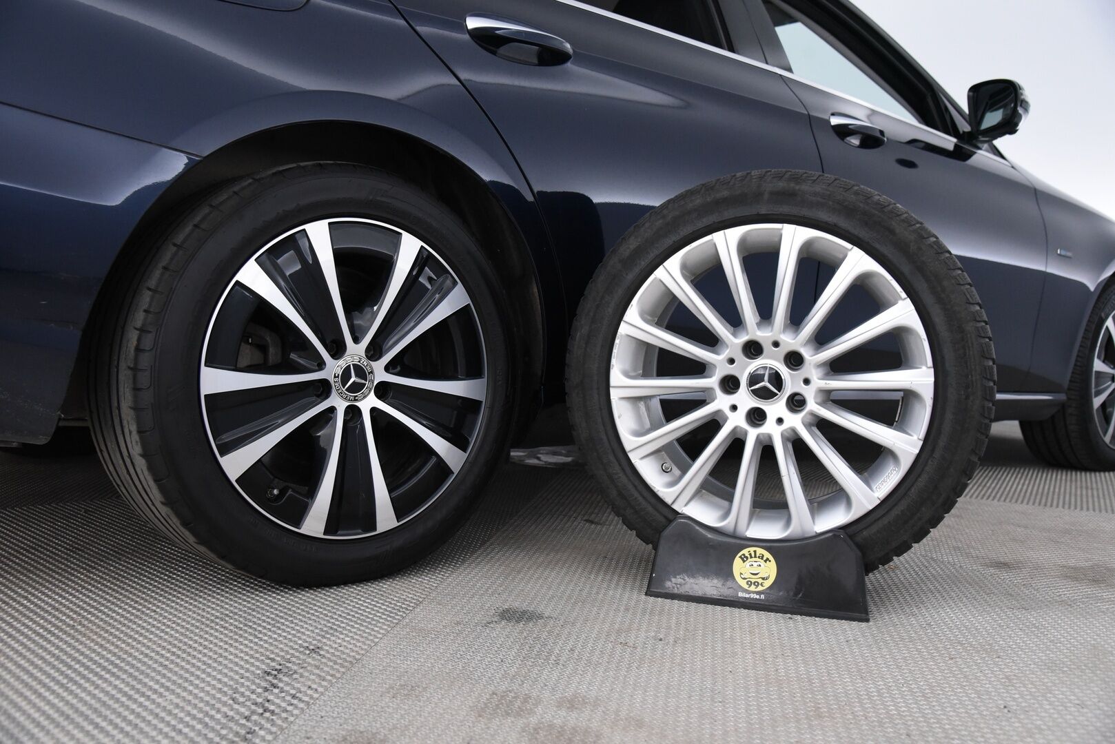 Mercedes-Benz E 2020 300 de T A Business EQ Power * HUD / Adapt.vak / 360-kamera / Taittuva-Koukku / IHC+ / Sport-Penkit * - 2x Aluvanteet / Vetokoukku / LED / 360-kamera - HULLUT AVAJAISHULINAT KORKOTARJOUS 3,29 %