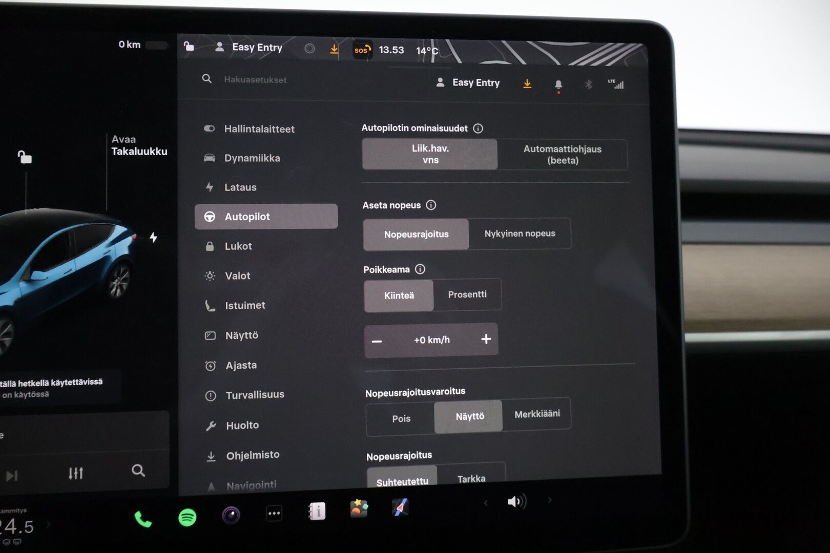 TESLA MODEL Y 2021 Long Range Dual Motor AWD / Lämpöpumppu / Autopilot / Lasikatto / Premium Audio / Mustat Nahat