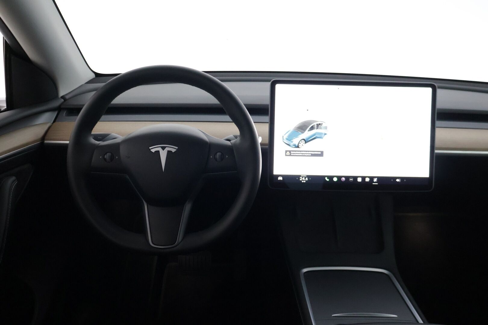 TESLA MODEL Y 2021 Long Range Dual Motor AWD / Lämpöpumppu / Autopilot / Lasikatto / Premium Audio / Mustat Nahat