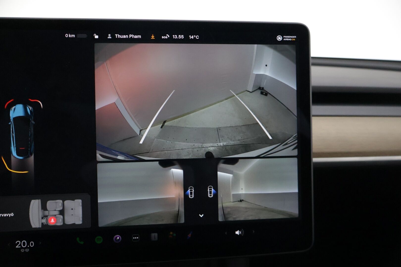 TESLA MODEL Y 2021 Long Range Dual Motor AWD / Lämpöpumppu / Autopilot / Lasikatto / Premium Audio / Mustat Nahat