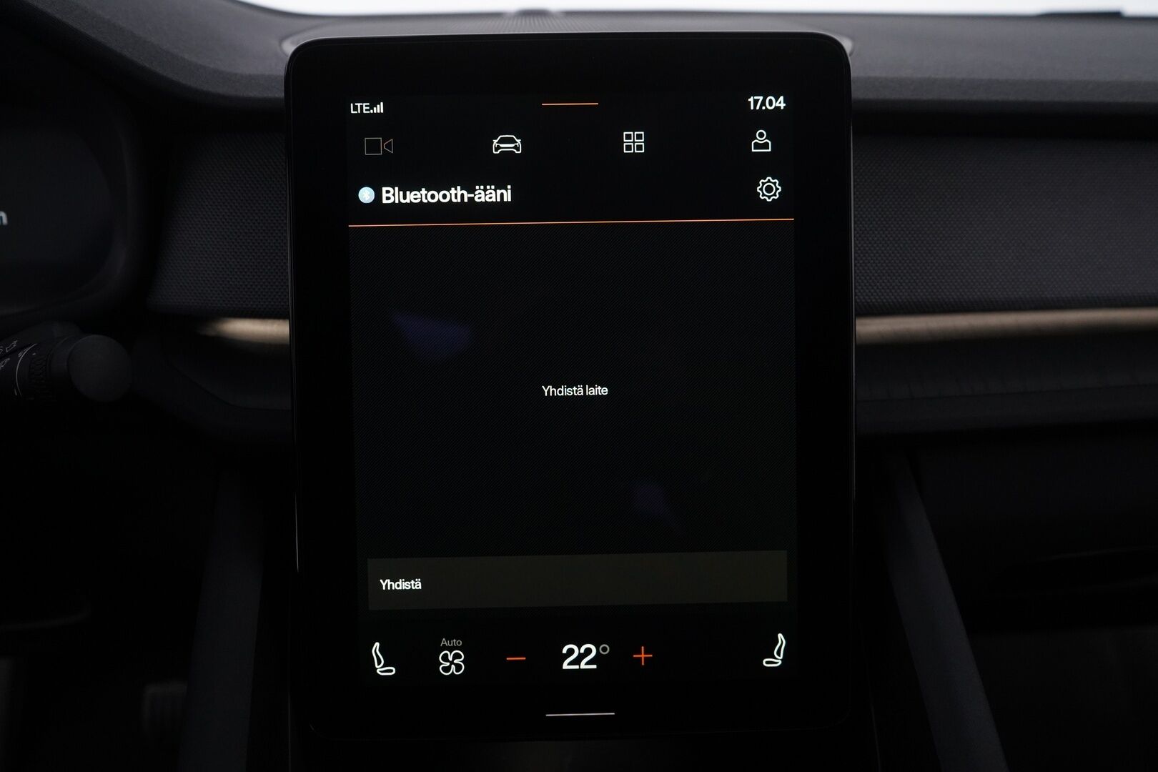 POLESTAR 2 2021 Long Range Dual Motor Performance *Pilot&Plus / Adapt.Vakkari / Harman&Kardon / Lasikatto / Muistipenkki / Koukku / 360° Kamera / Pixel-LED* - Kahdet renkaat alumiinivantein / Merkkihuollettu / 2x laturit