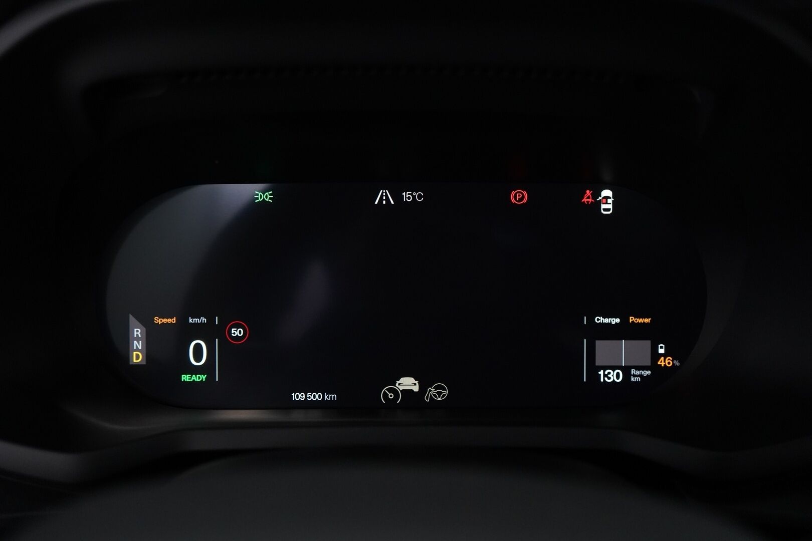 POLESTAR 2 2021 Long Range Dual Motor Performance *Pilot&Plus / Adapt.Vakkari / Harman&Kardon / Lasikatto / Muistipenkki / Koukku / 360° Kamera / Pixel-LED* - Kahdet renkaat alumiinivantein / Merkkihuollettu / 2x laturit