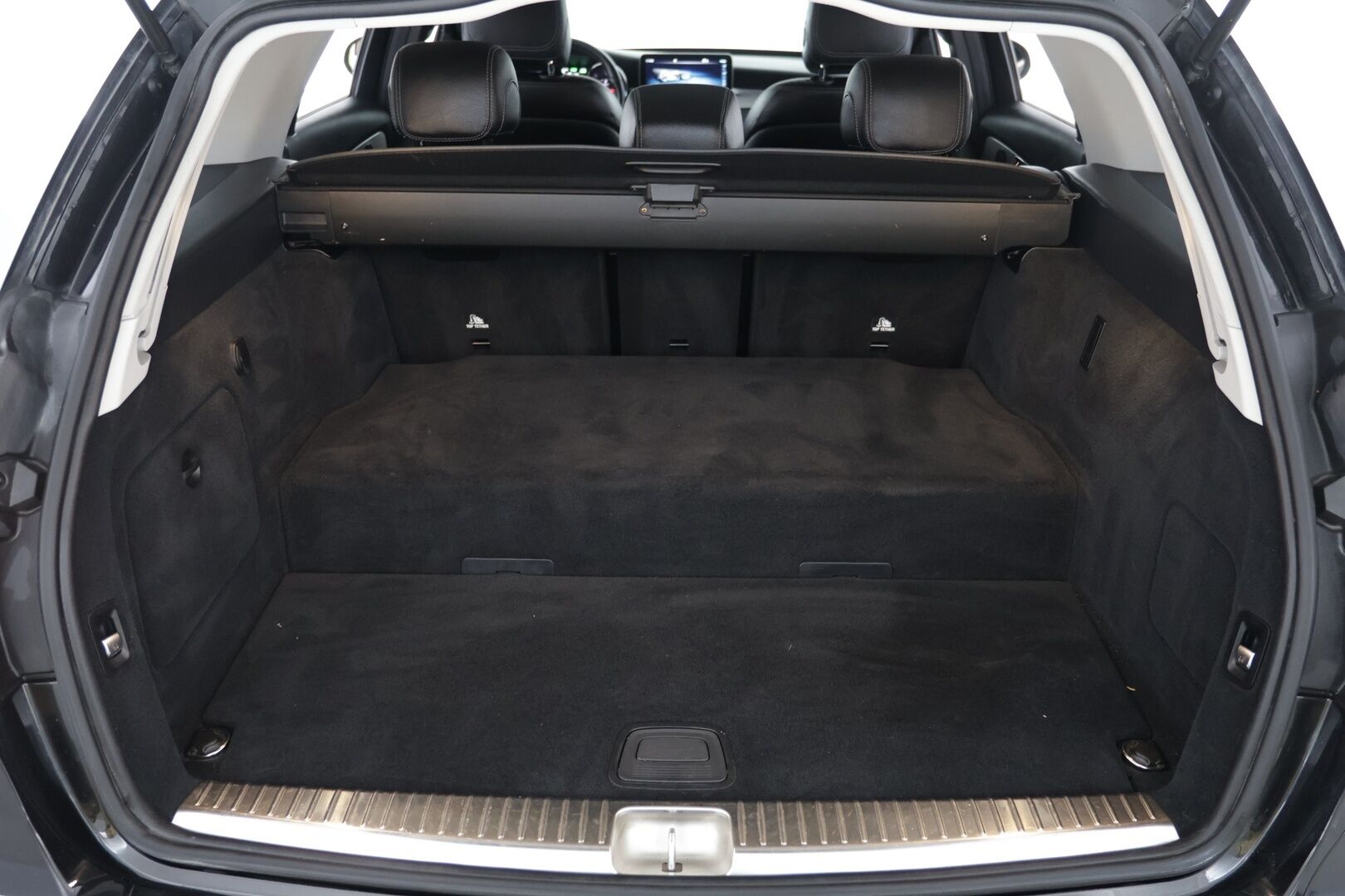 MERCEDES-BENZ C 2021 300 e T A Business Avantgarde Edition EQ Power - | 2-Omisteinen | Juuri huollettu! | Sporttipenkit | Peruutuskamera | Vakkari | Vetokoukku | Puolinahat | Sähköluukku | 