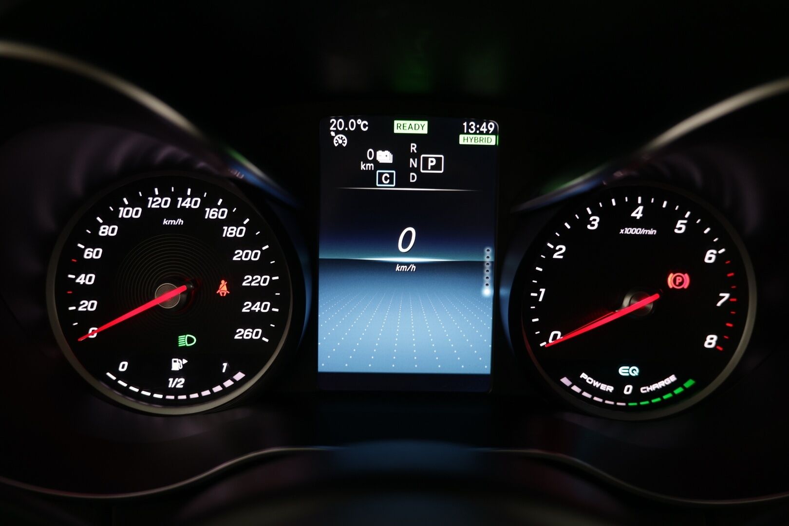 MERCEDES-BENZ C 2021 300 e T A Business Avantgarde Edition EQ Power - | 2-Omisteinen | Juuri huollettu! | Sporttipenkit | Peruutuskamera | Vakkari | Vetokoukku | Puolinahat | Sähköluukku | 