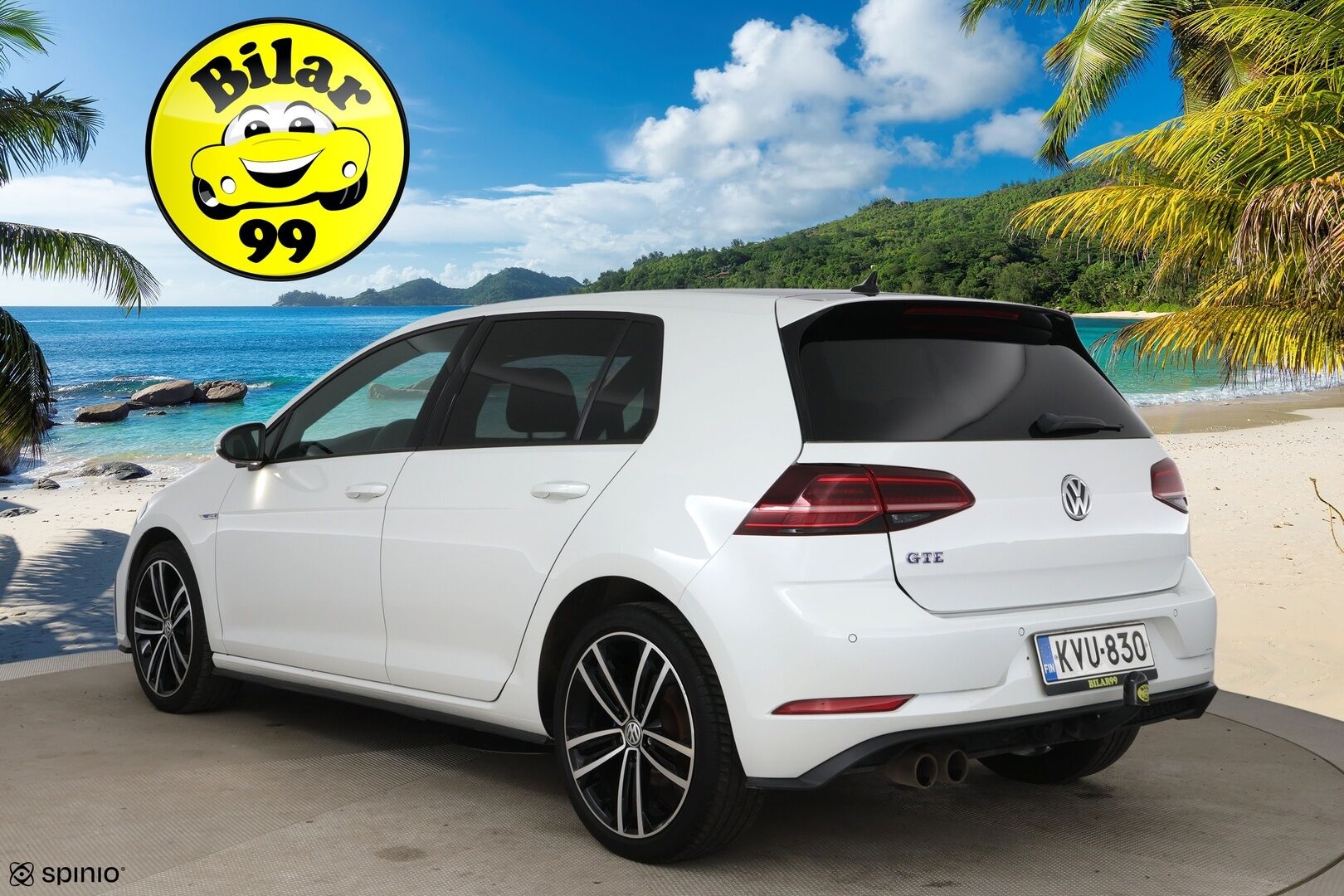 VOLKSWAGEN GOLF 2020 GTE 1.4 TSi PHEV Limited Edition *035/200* * Digimittaristo / Sporttinahat / Muistipenkki / Adapt.Vakkari / Peruutuskamera / Katveavustin / KeylessGo * - Vetokoukku / Aluvanteet kesä- ja talvirenkaissa / Huippuvarusteet