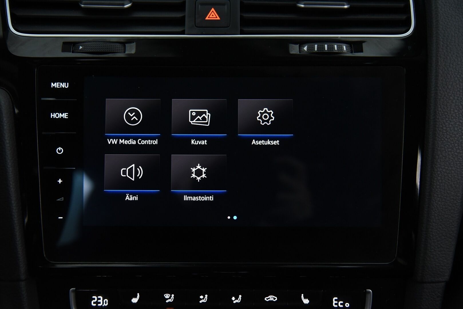 VOLKSWAGEN GOLF 2020 GTE 1.4 TSi PHEV Limited Edition *035/200* / Digimittaristo / Sporttinahat / Muistipenkki / Adapt.Vakkari / Peruutuskamera / Katveavustin / KeylessGo / - Vetokoukku / Aluvanteet kesä- ja talvirenkaissa / Huippuvarusteet!