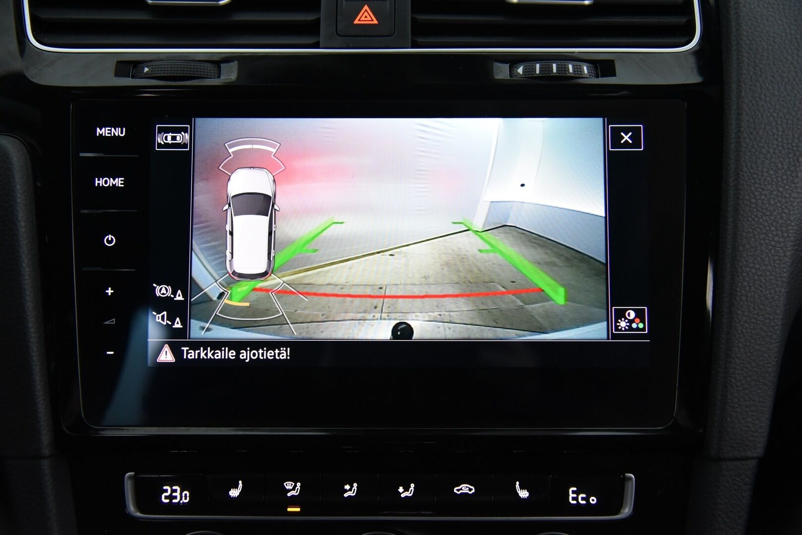 VOLKSWAGEN GOLF 2020 GTE 1.4 TSi PHEV Limited Edition *035/200* * Digimittaristo / Sporttinahat / Muistipenkki / Adapt.Vakkari / Peruutuskamera / Katveavustin / KeylessGo * - Vetokoukku / Aluvanteet kesä- ja talvirenkaissa / Huippuvarusteet