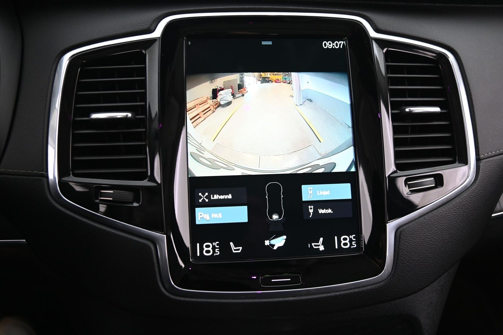 Volvo XC90 2020 T8 Inscription / Adapt.Vakkari / P-kamera / Webasto / Muistipenkit hieronnalla ja tuuletuksella / 7P / Koukku / Mustat nahat / DIgimittaristo / - *Juuri saapunut / 2x renkaat & alumiinivanteet / Merkkihuollettu*
