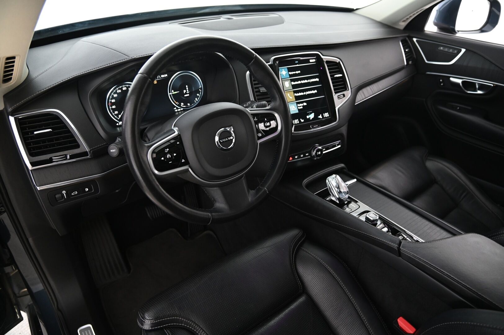 Volvo XC90 2020 T8 Inscription / Adapt.Vakkari / P-kamera / Webasto / Muistipenkit hieronnalla ja tuuletuksella / 7P / Koukku / Mustat nahat / DIgimittaristo / - *Juuri saapunut / 2x renkaat & alumiinivanteet / Merkkihuollettu*