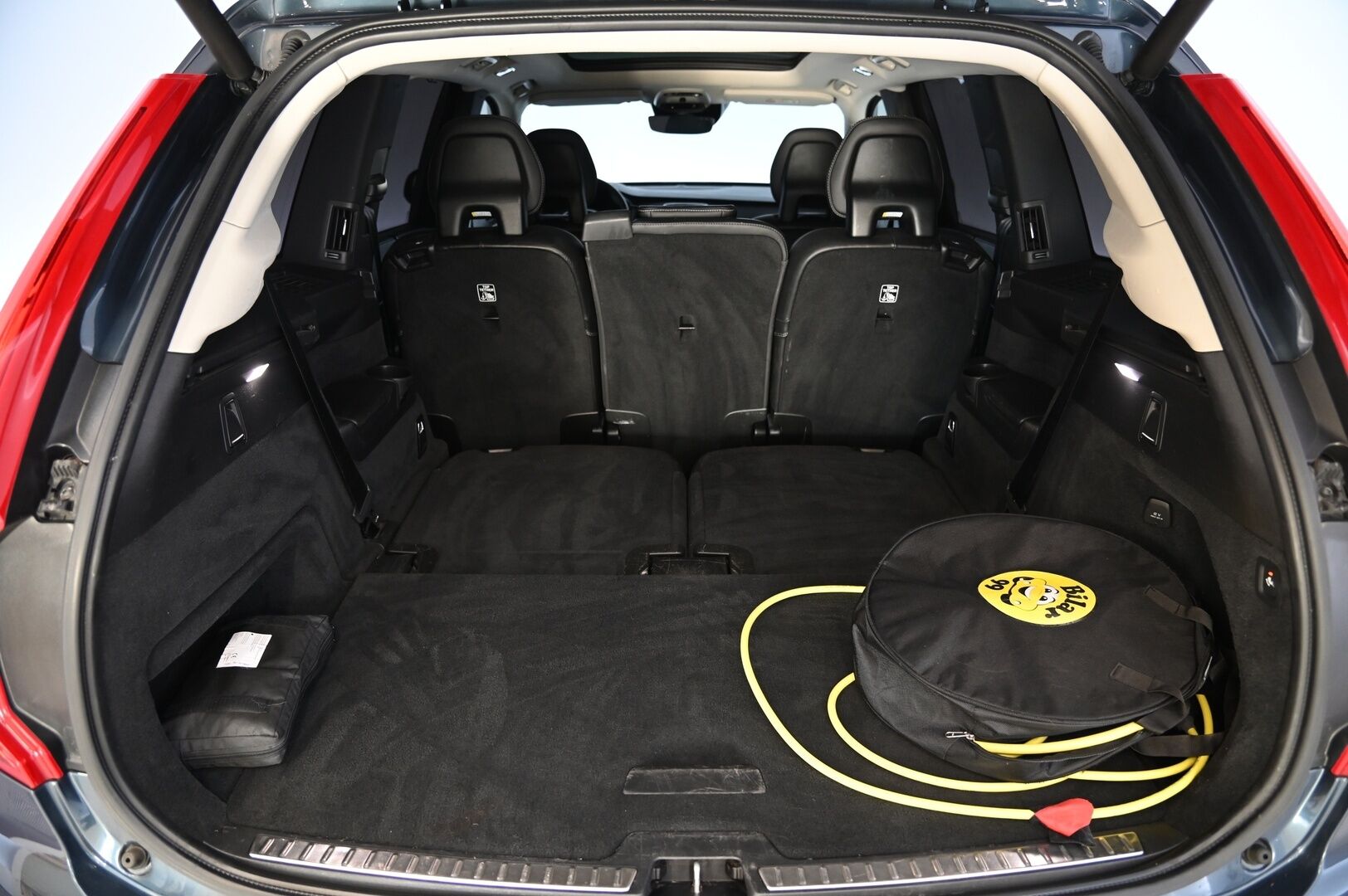 Volvo XC90 2020 T8 Inscription / Adapt.Vakkari / P-kamera / Webasto / Muistipenkit hieronnalla ja tuuletuksella / 7P / Koukku / Mustat nahat / DIgimittaristo / - *Juuri saapunut / 2x renkaat & alumiinivanteet / Merkkihuollettu*