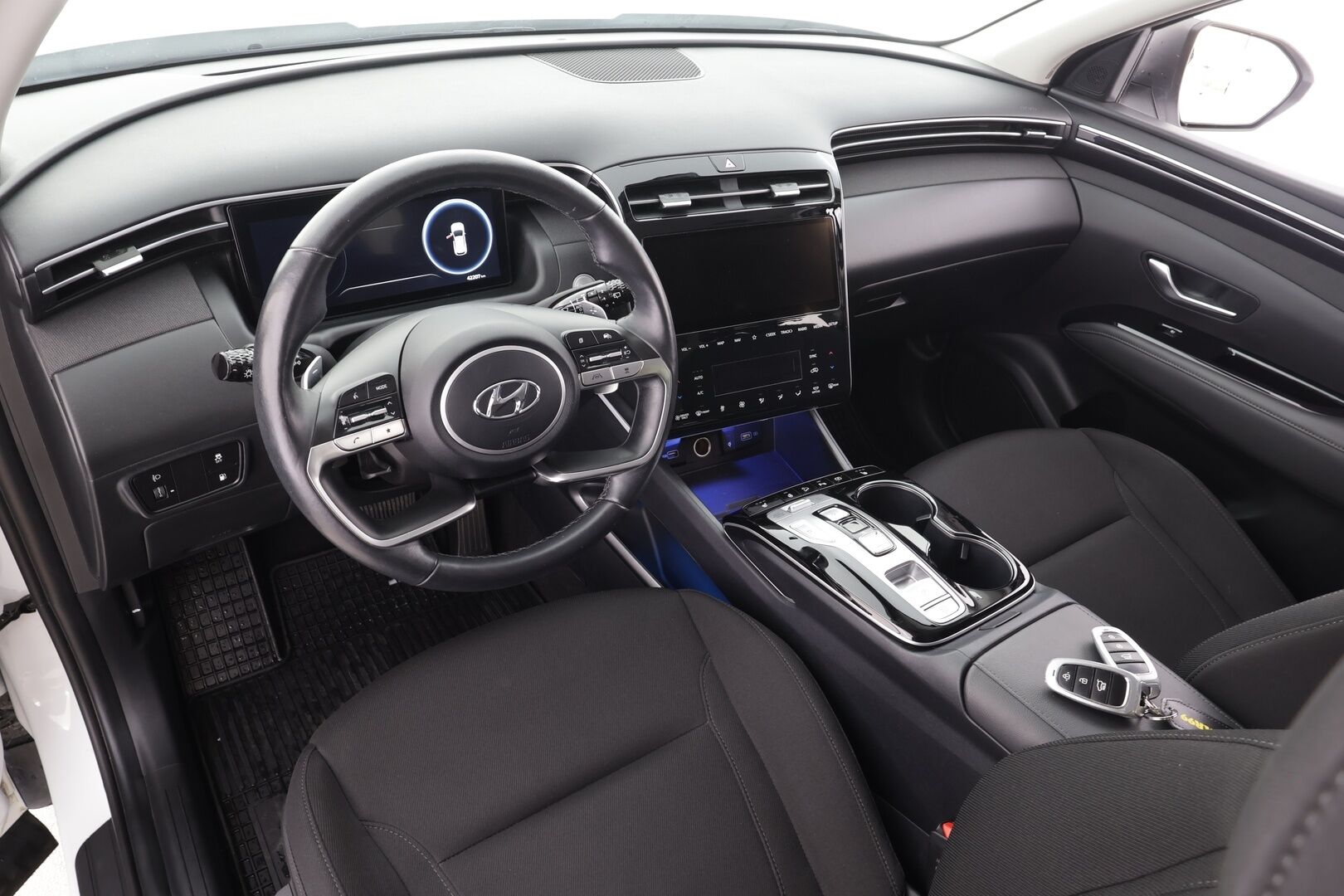 Hyundai Tucson 2022 1,6 T-GDI 265 hv Plug in 4WD 6AT Style - | ACC | P.kamera | LED | Ohjausavustin | Keyless | Lämm. ratti | Ambient light | Apple & Android | Navi | Merkkihuollot | 2x renkaat aluin | 