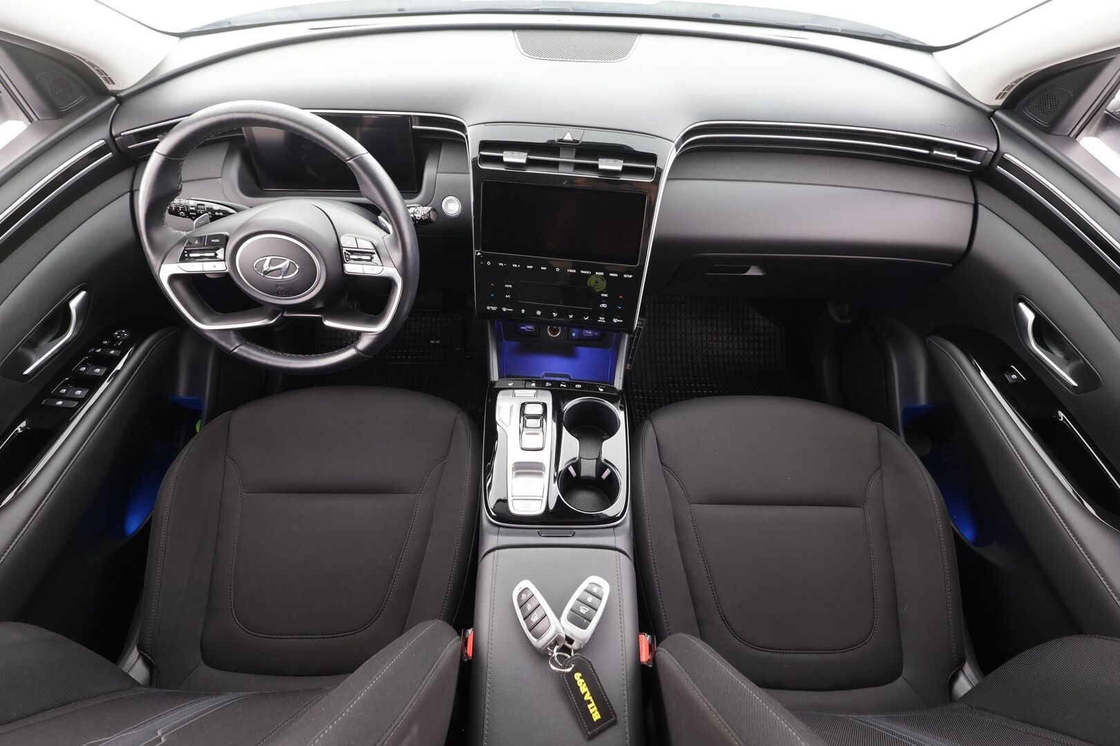 Hyundai Tucson 2022 1,6 T-GDI 265 hv Plug in 4WD 6AT Style - | ACC | P.kamera | LED | Ohjausavustin | Keyless | Lämm. ratti | Ambient light | Apple & Android | Navi | Merkkihuollot | 2x renkaat aluin | 