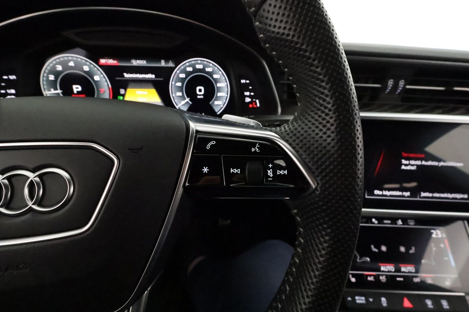 Audi A7 2021 Business Sport 50 TFSI e Quattro S Tronic S-Line *ACC / P.tutkat / Sporttipenkit / Navi / LED / Puolinahat* - Kahdet renkaat aluvanteilla