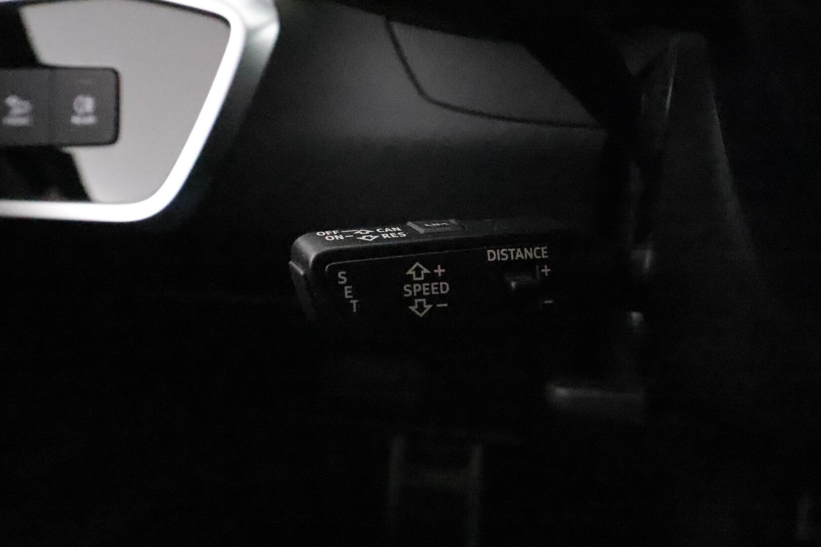 Audi A7 2021 Business Sport 50 TFSI e quattro S tronic Electrified Edition S Line * Adapt.Vakkari / LED / Puolinahkasisusta / Sporttipenkit / Navi - S Line / Akku kuntotarkastettu / Kahdet renkaat aluvanteilla / Digital Cockpit / Huippuvarusteet!