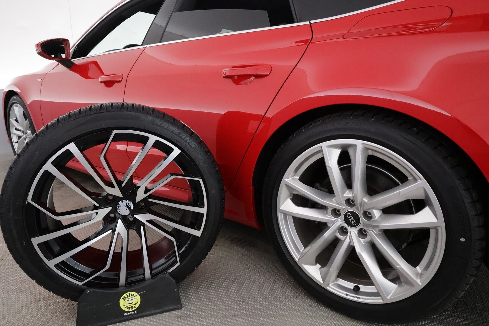 Audi A7 2021 Business Sport 50 TFSI e quattro S tronic Electrified Edition S Line * Adapt.Vakkari / LED / Puolinahkasisusta / Sporttipenkit / Navi - S Line / Akku kuntotarkastettu / Kahdet renkaat aluvanteilla / Digital Cockpit / Huippuvarusteet!