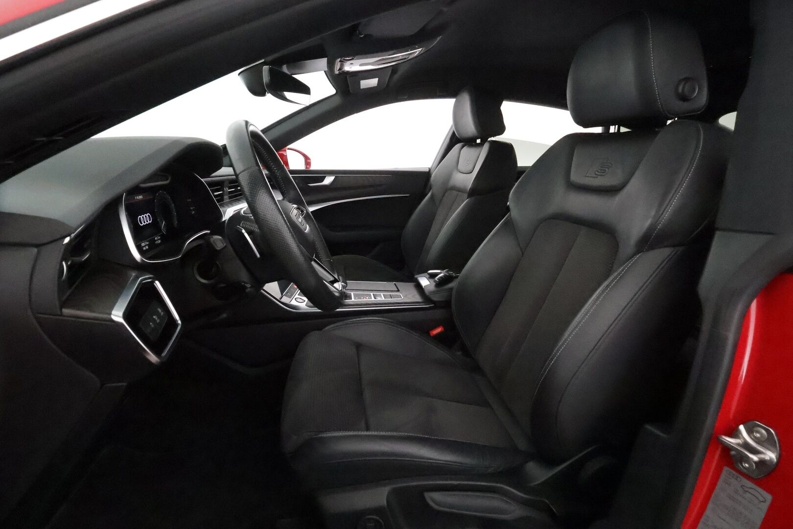 Audi A7 2021 Business Sport 50 TFSI e quattro S tronic Electrified Edition S Line * Adapt.Vakkari / LED / Puolinahkasisusta / Sporttipenkit / Navi - S Line / Akku kuntotarkastettu / Kahdet renkaat aluvanteilla / Digital Cockpit / Huippuvarusteet!