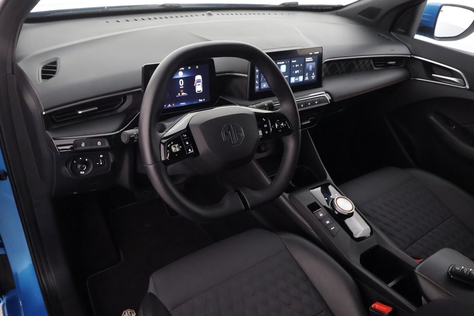 MG MG3 2025 MG3 Hybrid+ Luxury - | ACC | 360° kamera | Puolinahat | LED | Keyless | Lane Assist | BSM | Lämm. ratti | Apple & Android | 1-om suomiauto | Merkkihuollot | 2x renkaat aluin | - KORKO VAIN 3,99 %