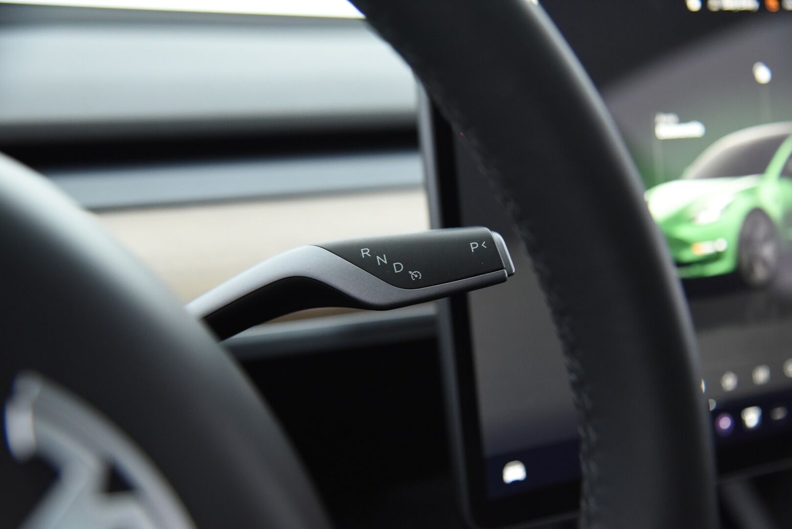 Tesla Model 3 2023 Standard Range Plus / Autopilot / Matrix-LED / Premium Audio / Navi - Lämpöpumppu / Lasikatto / P-Kamera / Sähköpenkit