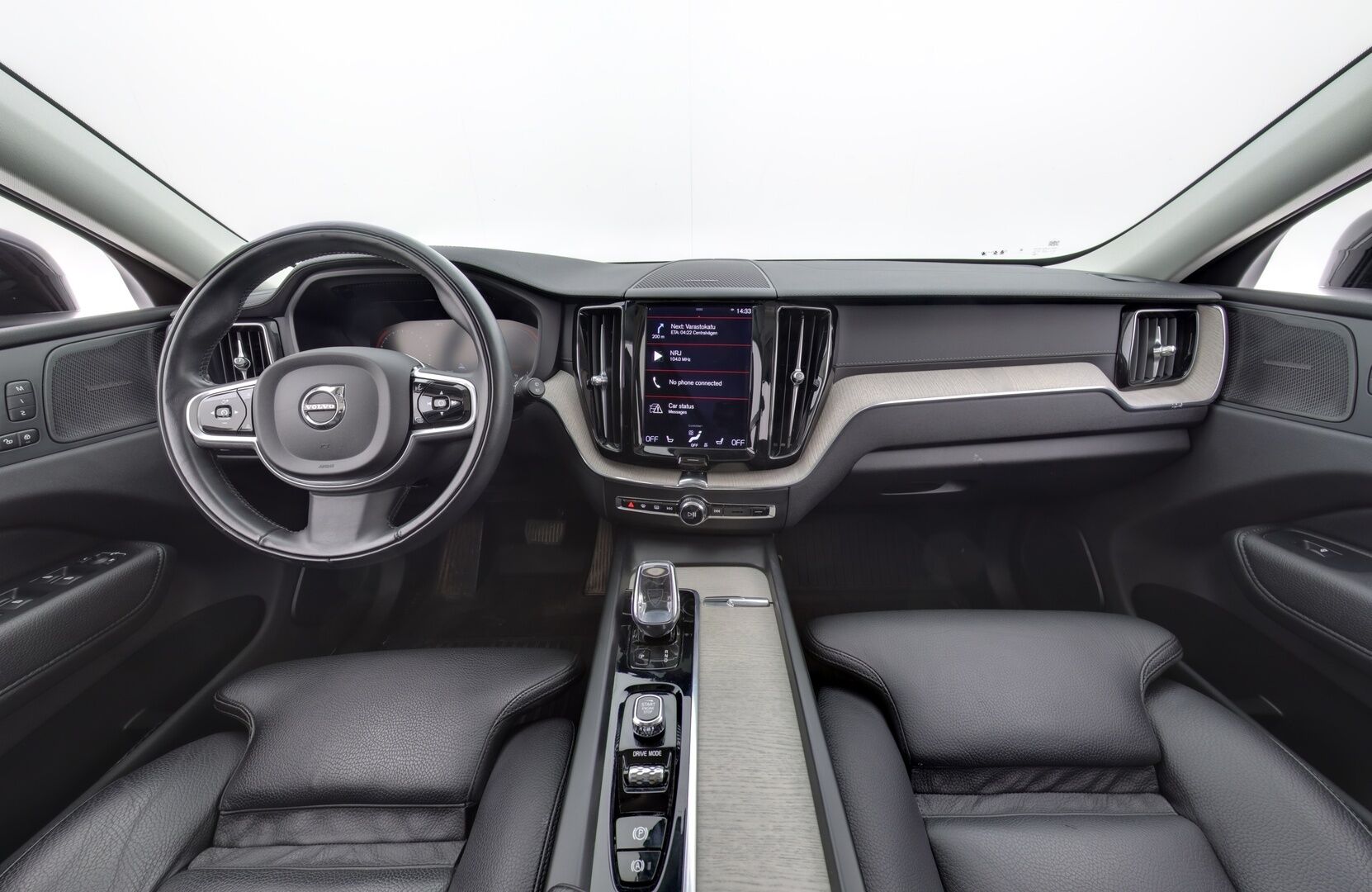 Volvo XC60 2021 T6 AWD Business Inscription Aut - ACC | Webasto | H&K | Panorama | Muistipenkki | BLIS | Peruutuskamera | KeylessGo
