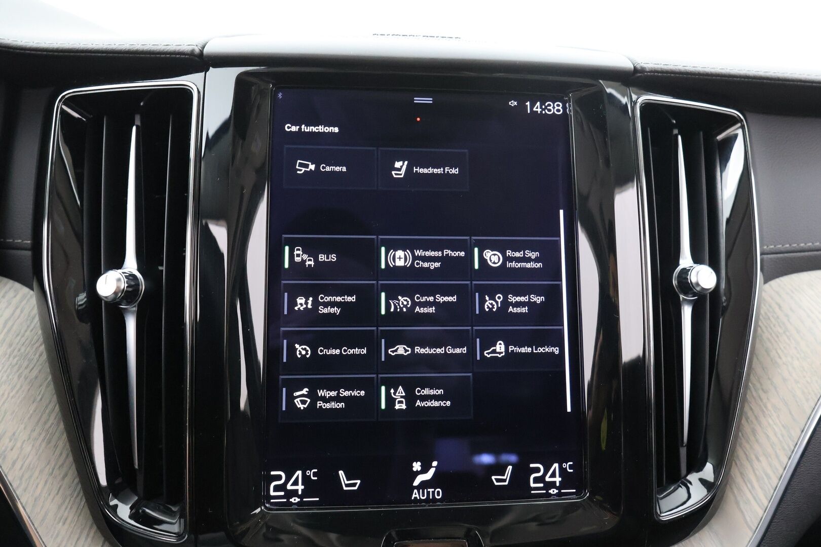 Volvo XC60 2021 T6 AWD Business Inscription Aut - ACC | Webasto | H&K | Panorama | Muistipenkki | BLIS | Peruutuskamera | KeylessGo