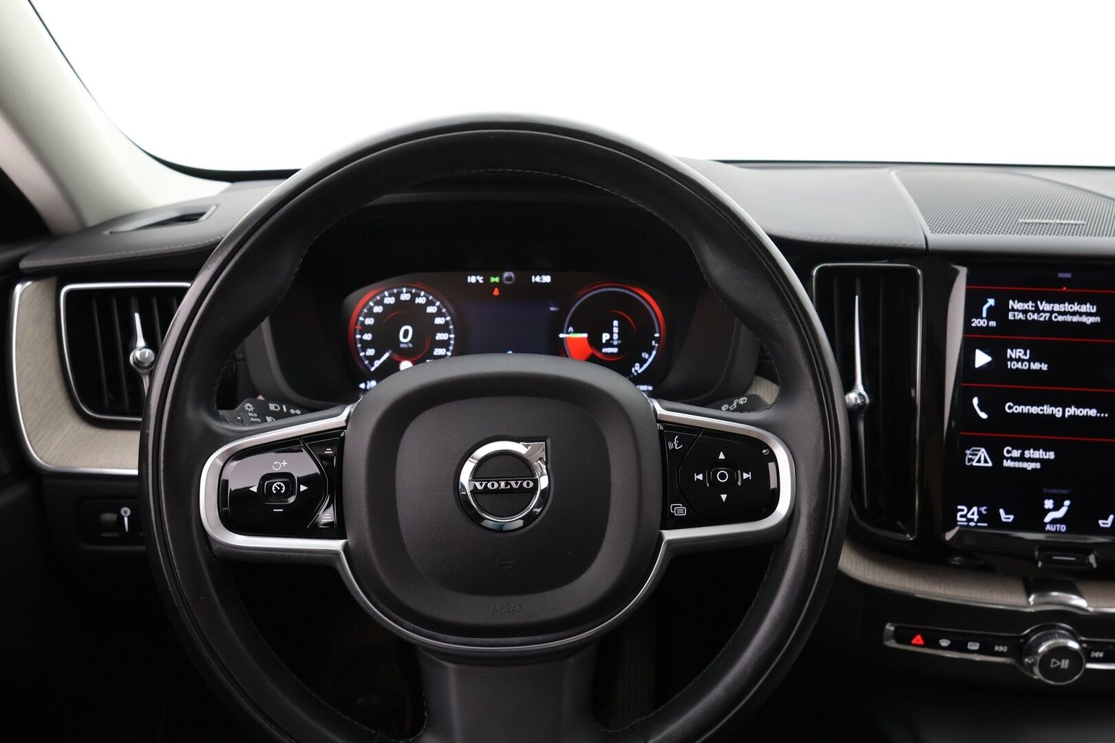Volvo XC60 2021 T6 AWD Business Inscription Aut - ACC | Webasto | H&K | Panorama | Muistipenkki | BLIS | Peruutuskamera | KeylessGo
