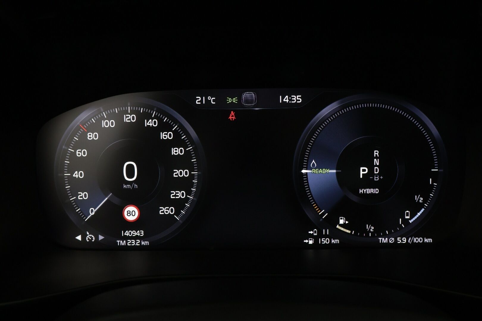 Volvo XC40 2020 T5 Twin Engine Business aut / 1-om. / Vakkari / Taittuva vetokoukku / Puolinahkasisusta / P.Kamera - Upea Yksilö / 1-Omistaja / 2x Renkaat / Vetokoukku / Hyvin huollettu / Taloudellinen