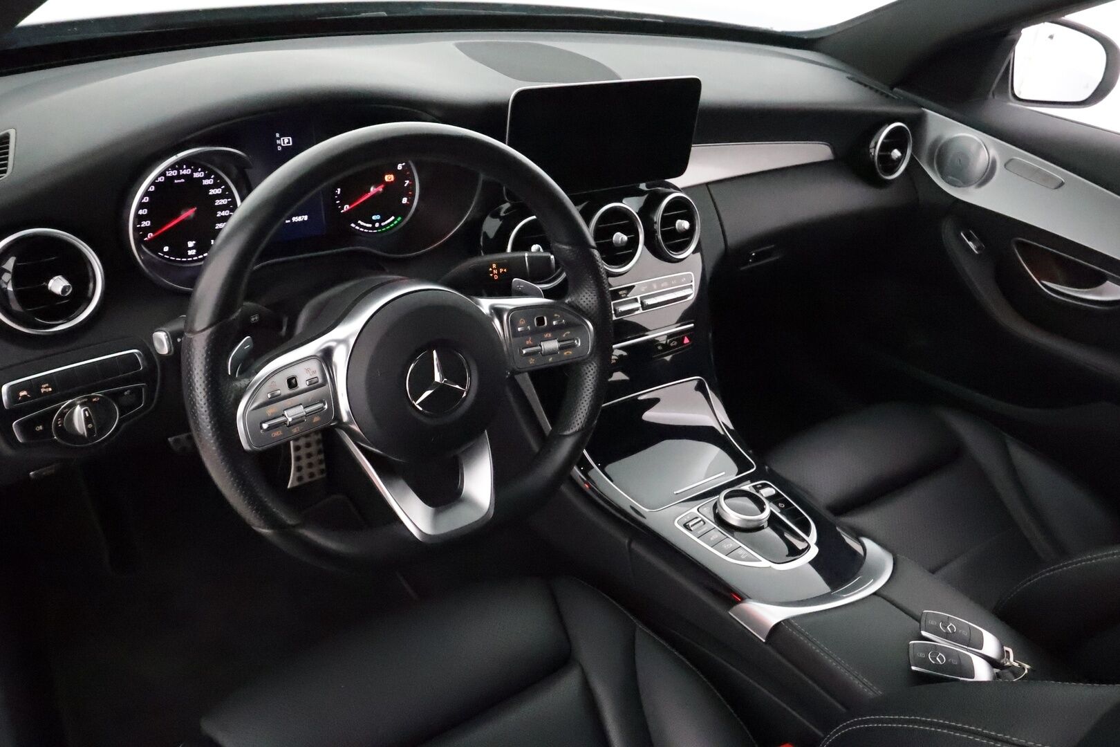 Mercedes-Benz C 2020 300 e T A Business AMG Edition EQ Power **Koukku / Burmester / ACC / LED-High Performance / P.kamera / Sporttipenkit** - 2x Latauskaapelit / Kahdet Renkaat