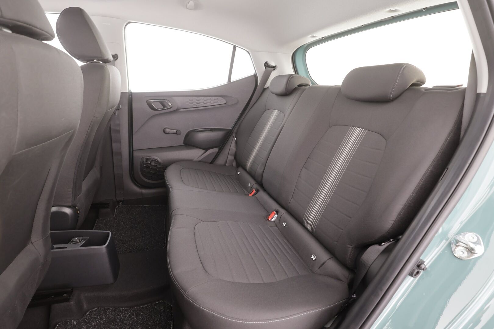 Hyundai i10 2025 1.0 MPi 63 hv 5MT Comfort MY25 - | P.Kamera | Kaistavahti | Navi | Apple&Android | Ratinlämmitys | Suomi-auto | Kahdet renkaat | Merkkihuollettu |