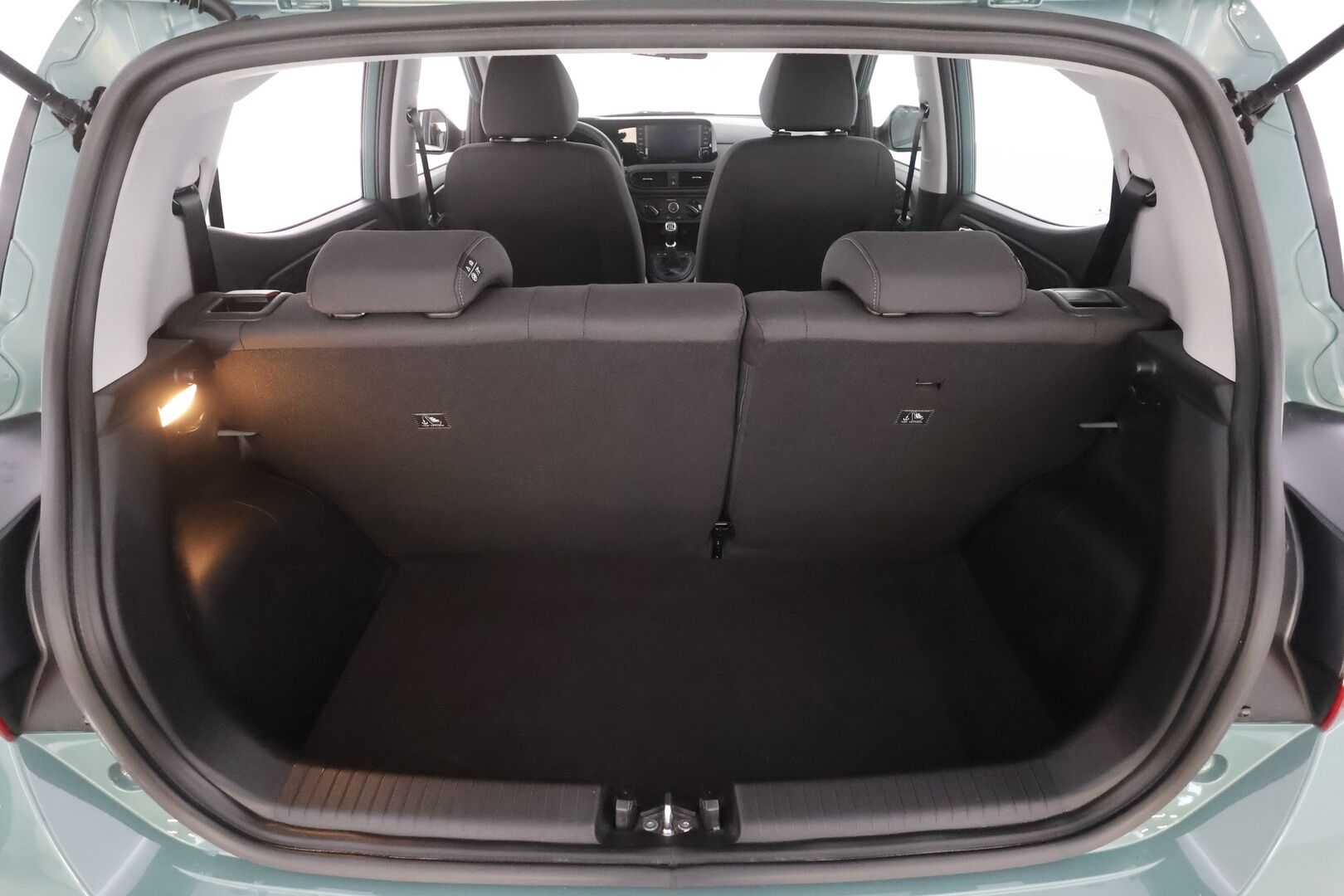 Hyundai i10 2025 1.0 MPi 63 hv 5MT Comfort MY25 - | P.Kamera | Kaistavahti | Navi | Apple&Android | Ratinlämmitys | Suomi-auto | Kahdet renkaat | Merkkihuollettu |