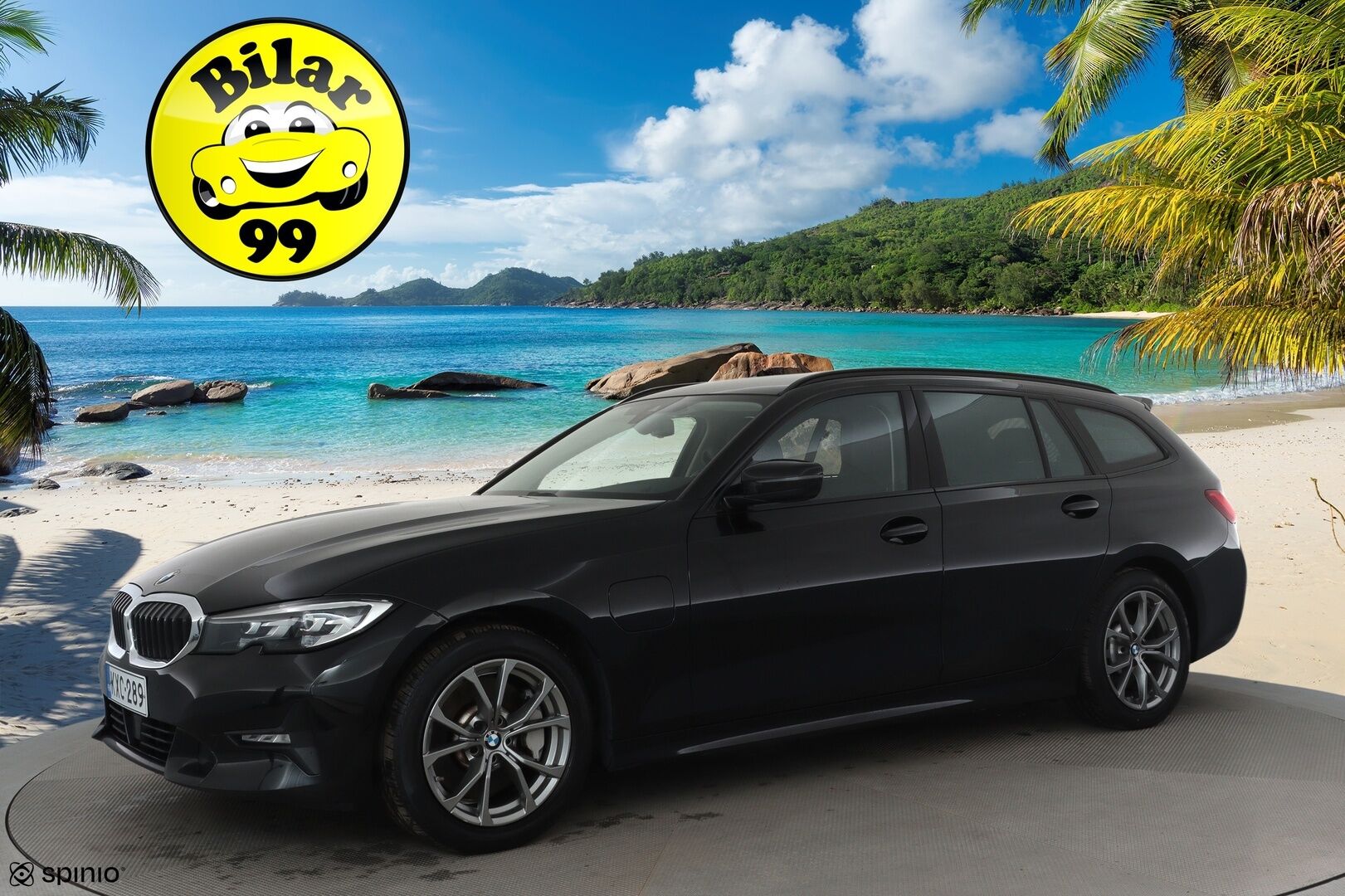 BMW 330 2021 G21 Touring 330e xDrive Business Sport *ACC / P.tutkat / Hifi / Puolinahat / LED / Navi / Koukku / Aurinkoverhot* - Kahdet renkaat aluvanteilla
