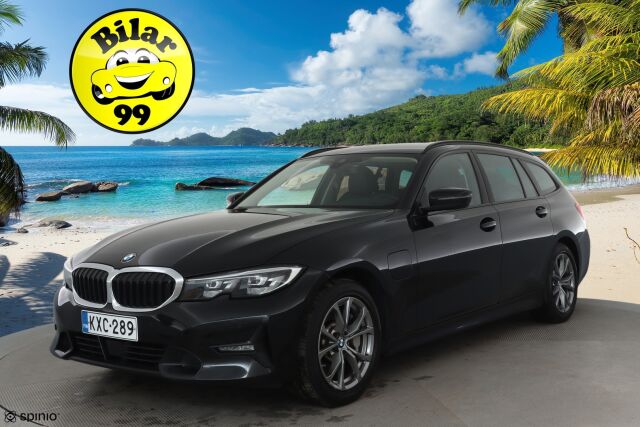 BMW 330 2021