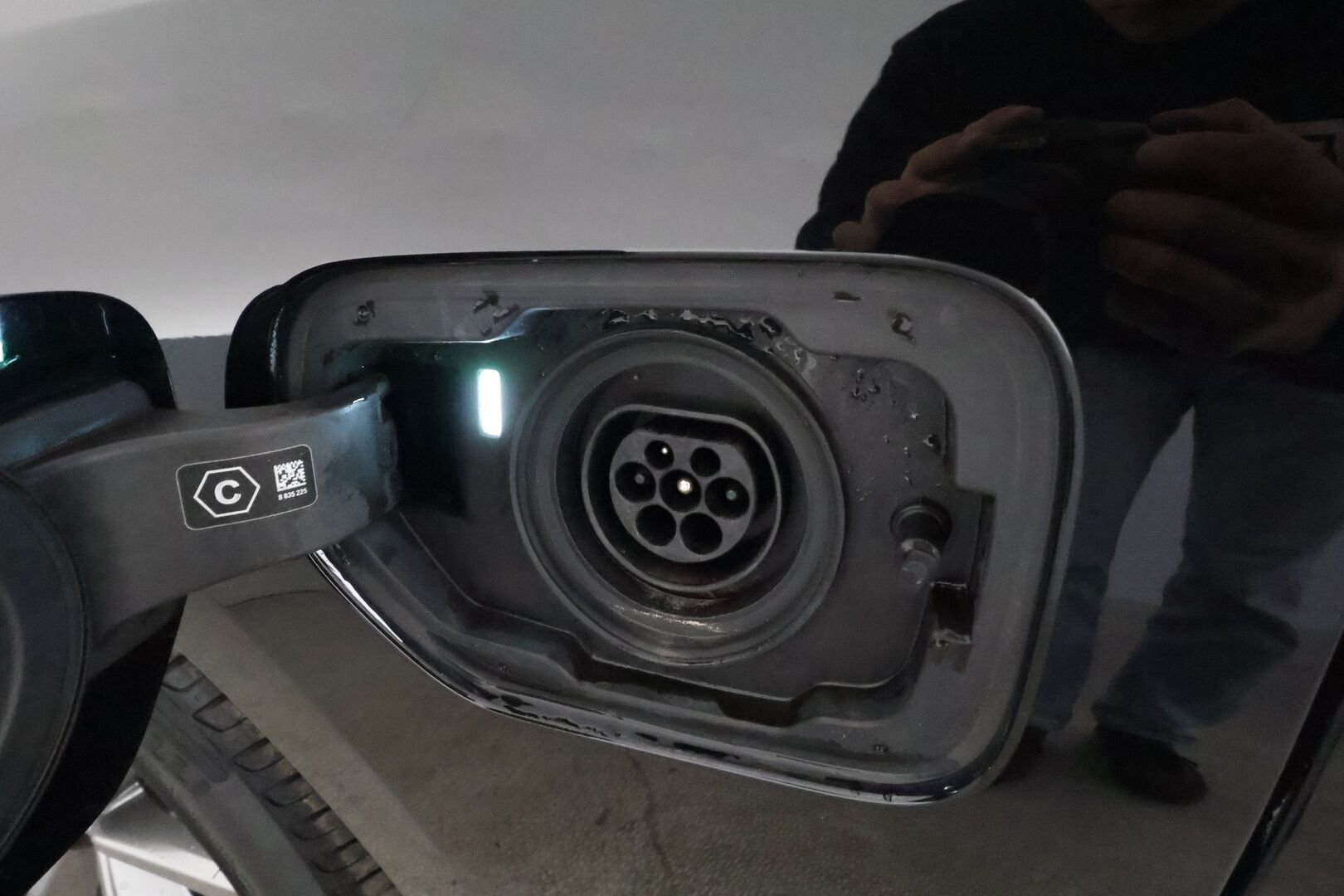 BMW 330 2021 G21 Touring 330e xDrive Business Sport *ACC / P.tutkat / Hifi / Puolinahat / LED / Navi / Koukku / Aurinkoverhot* - Kahdet renkaat aluvanteilla / Akku kuntotarkastettu - Osta nyt, maksa vasta ensi vuonna