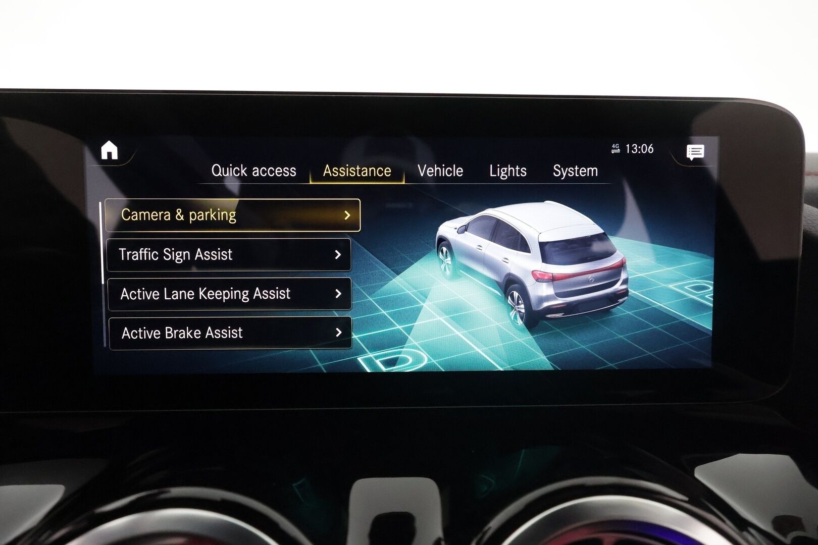 MERCEDES-BENZ EQA 2021 250 Business AMG - 3,99 % KORKOTARJOUS TÄHÄN AUTOON - Widescreen / Adapt. Vakkari / P. Kamera / LED-High Performance / Sporttipenkit / Kaistavahti / Navi / 2x Renkaat 
