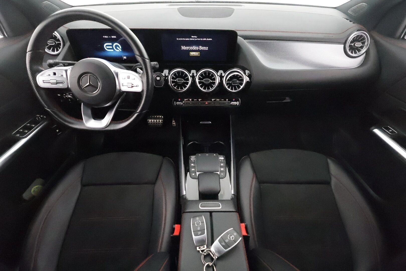 MERCEDES-BENZ EQA 2021 250 Business AMG - 3,99 % KORKOTARJOUS TÄHÄN AUTOON - Widescreen / Adapt. Vakkari / P. Kamera / LED-High Performance / Sporttipenkit / Kaistavahti / Navi / 2x Renkaat 