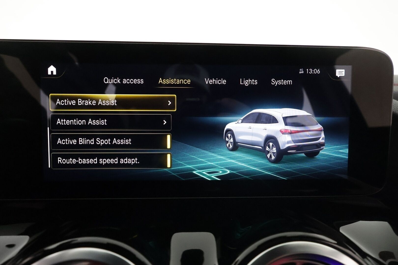 MERCEDES-BENZ EQA 2021 250 Business AMG - 3,99 % KORKOTARJOUS TÄHÄN AUTOON - Widescreen / Adapt. Vakkari / P. Kamera / LED-High Performance / Sporttipenkit / Kaistavahti / Navi / 2x Renkaat 