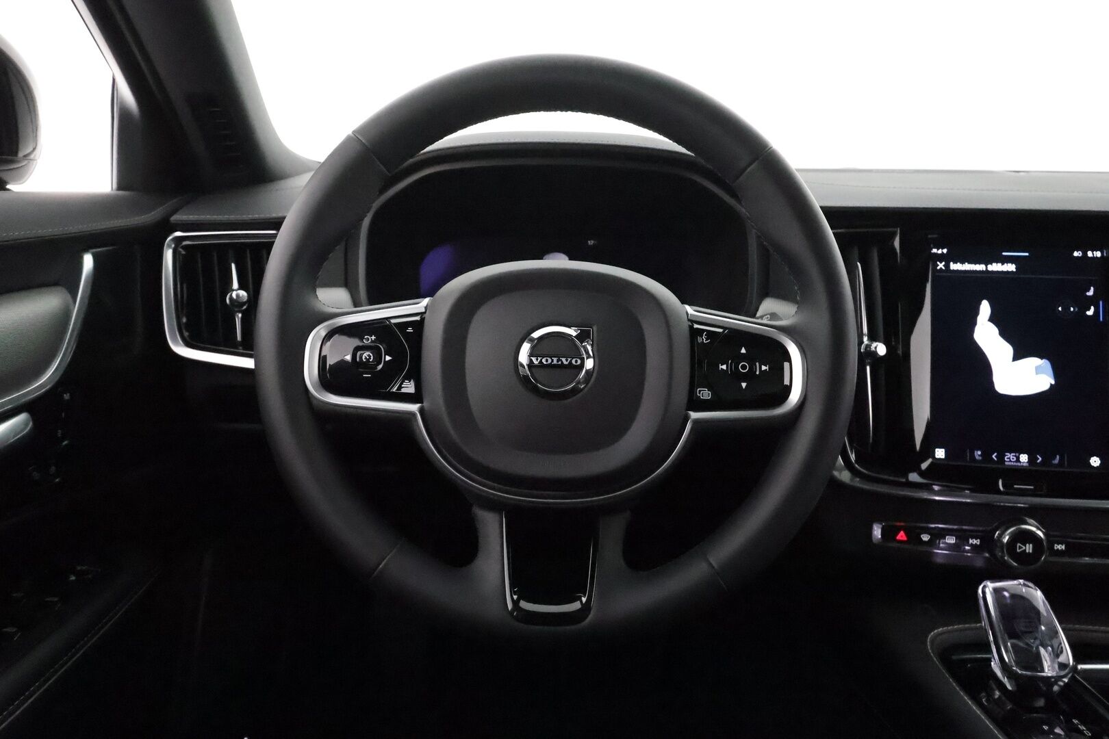 Volvo V90 2023 T6 AWD Plus Dark Long Range - Panorama / 360° Kamera / Adapt.Vakkari / Full-LED / Sporttinahat Muistilla / Koukku / Harman/Kardon! - KORKO VAIN 3,99 %